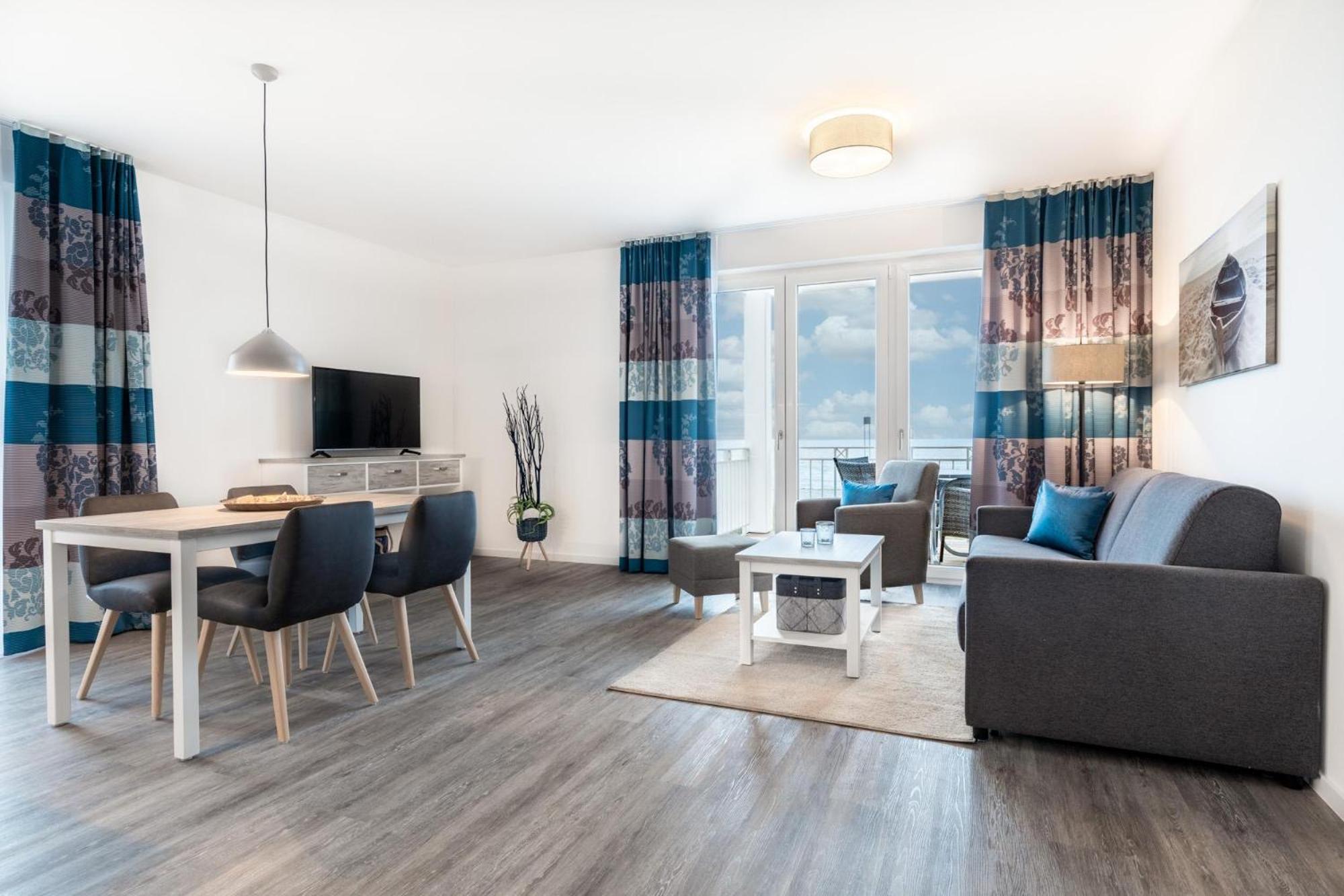 Apartment with Sea View photo 1