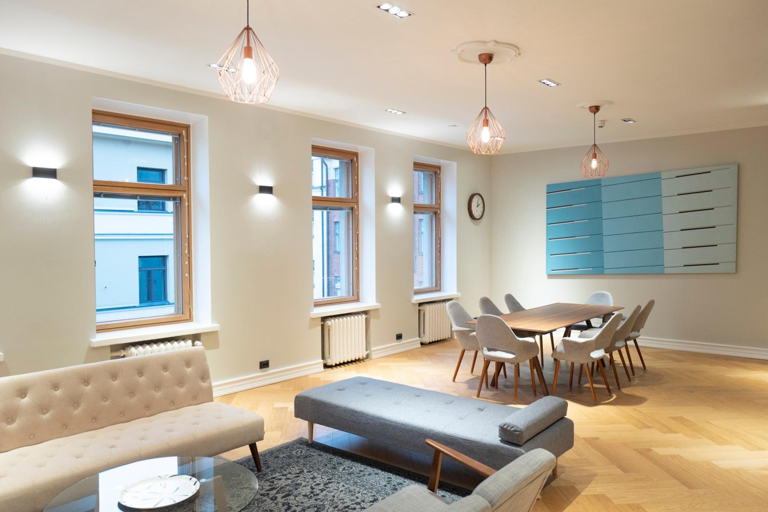 Deluxe Apartment