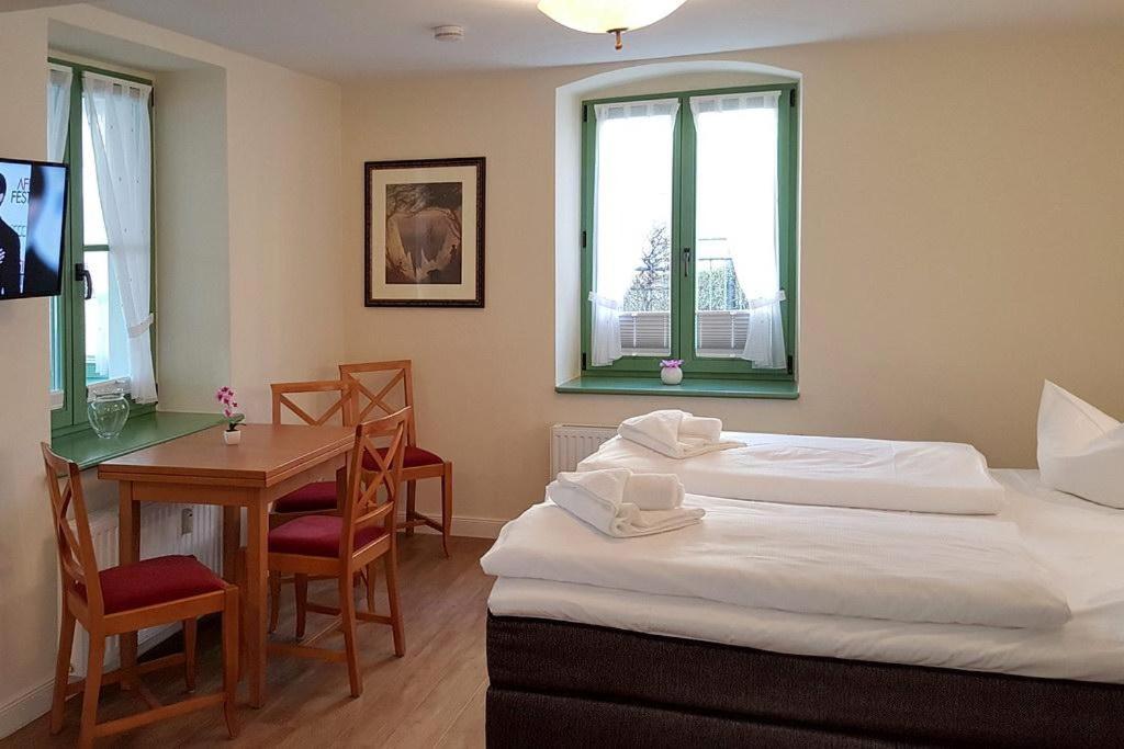 Apartment - Ground Floor photo 3