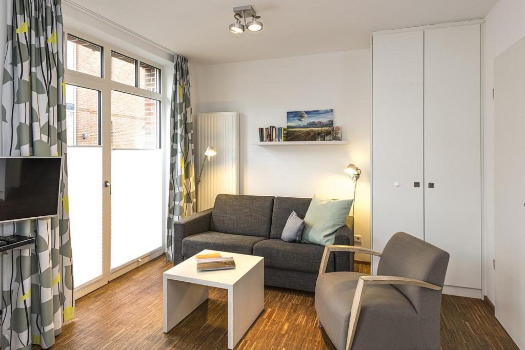 Apartment with Terrace photo 1