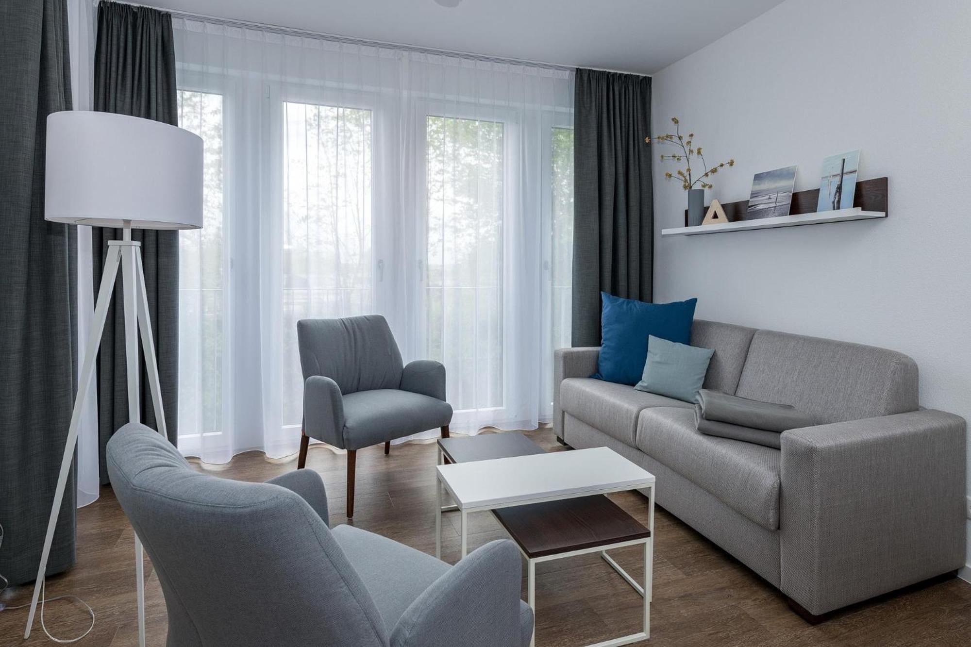 Apartment with Balcony photo 1