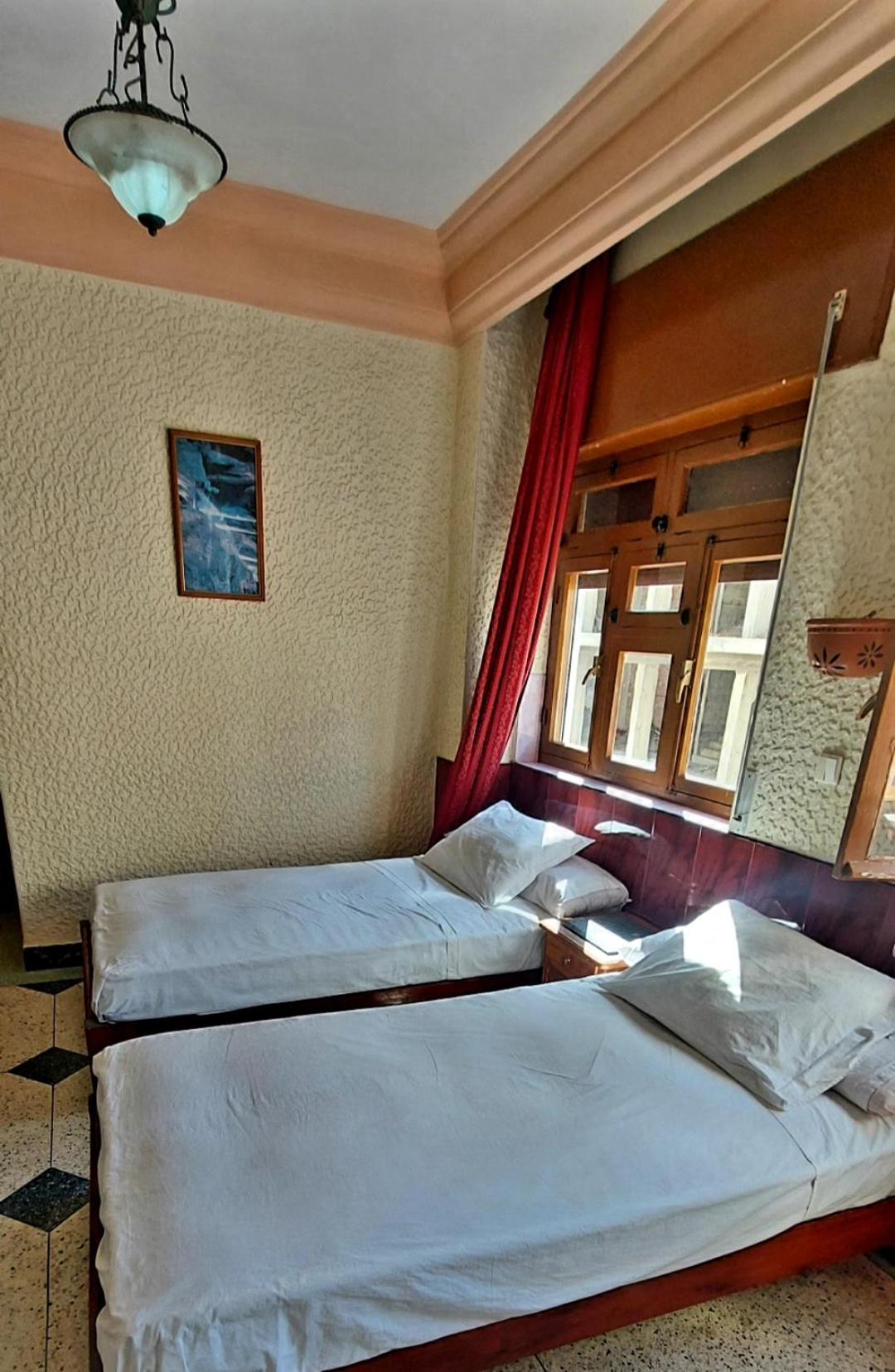 Standard Double Room - Photo 31