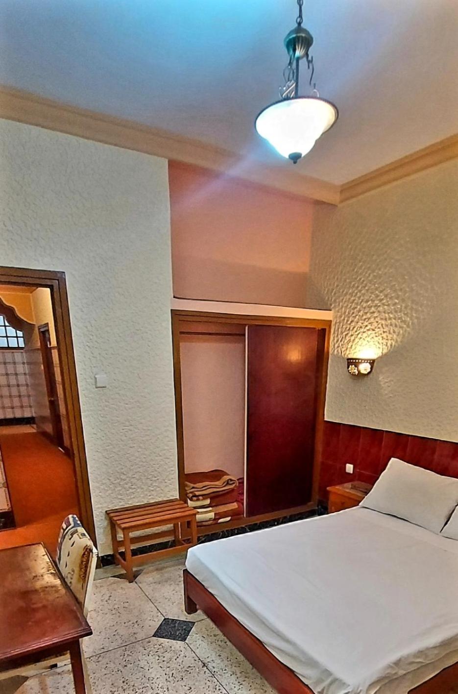 Standard Double Room - Photo 26