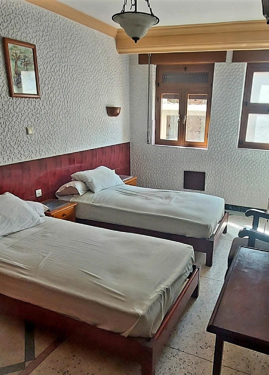 Standard Double Room - Photo 5