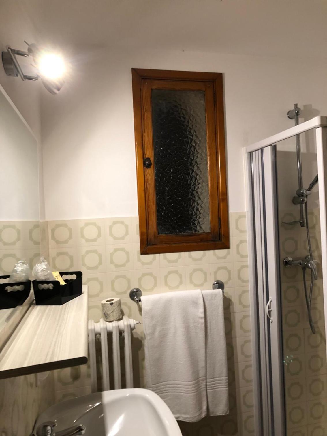 Double Room with Balcony photo 2