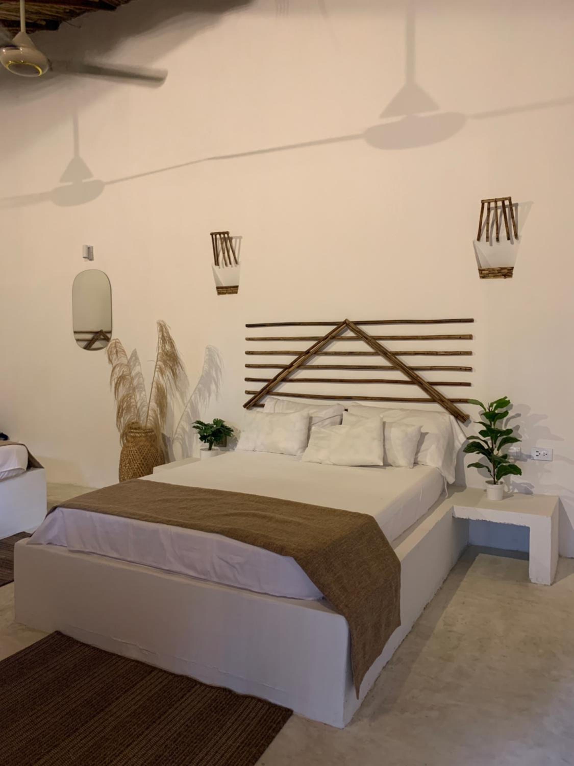 Deluxe Bungalow photo 1