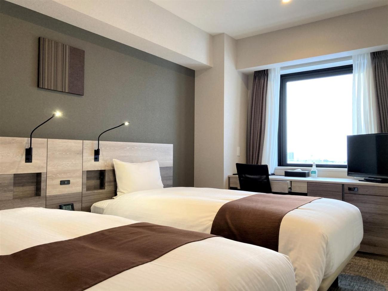 Twin Room - Photo 15