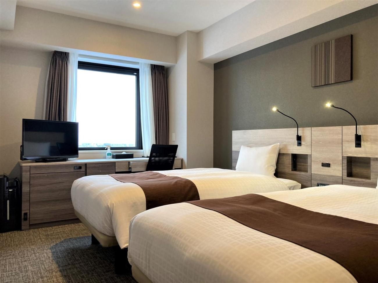 Twin Room - Photo 14