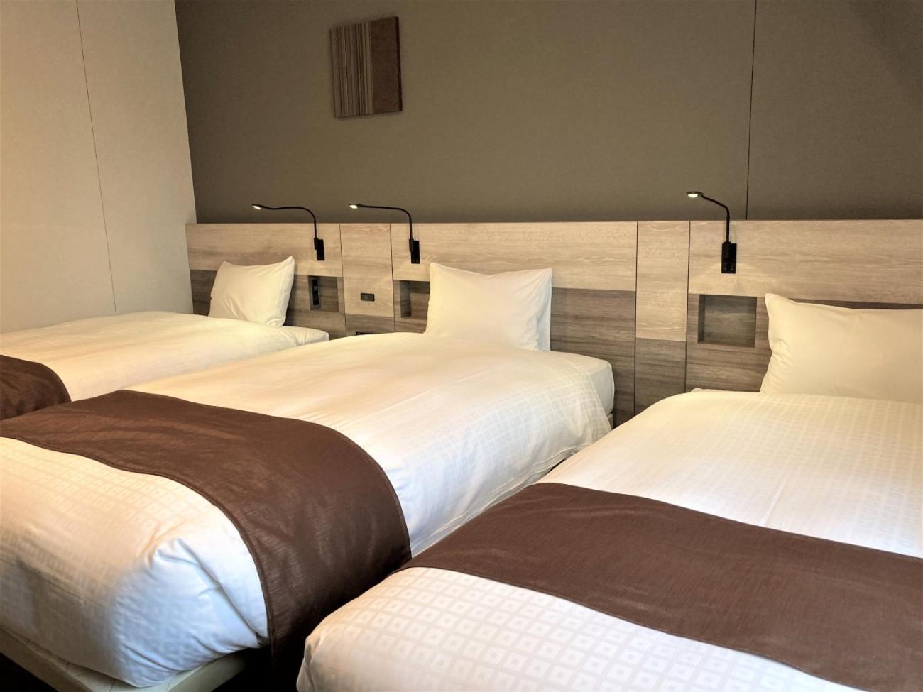 Triple Room - Photo 13