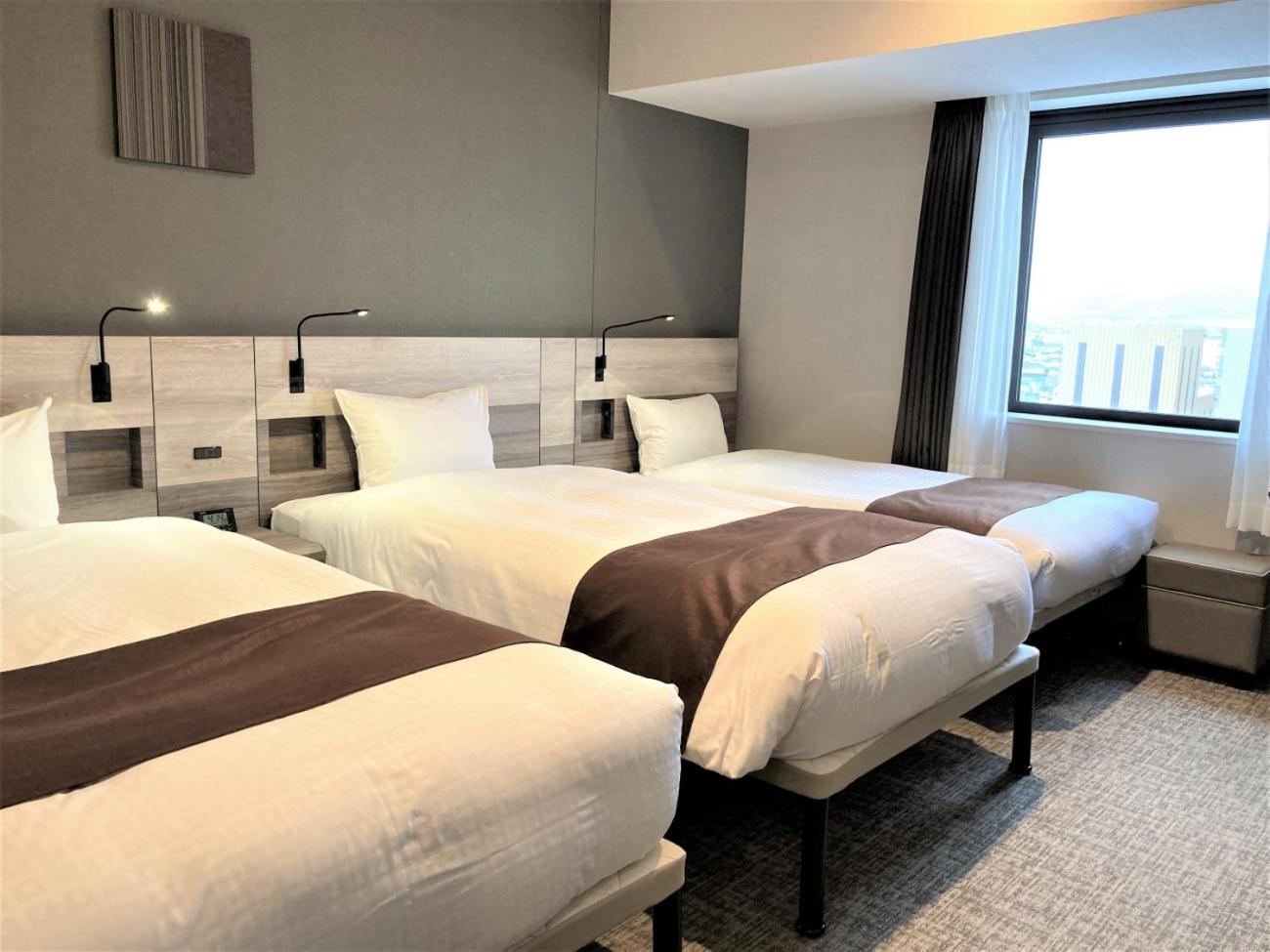Triple Room - Photo 12