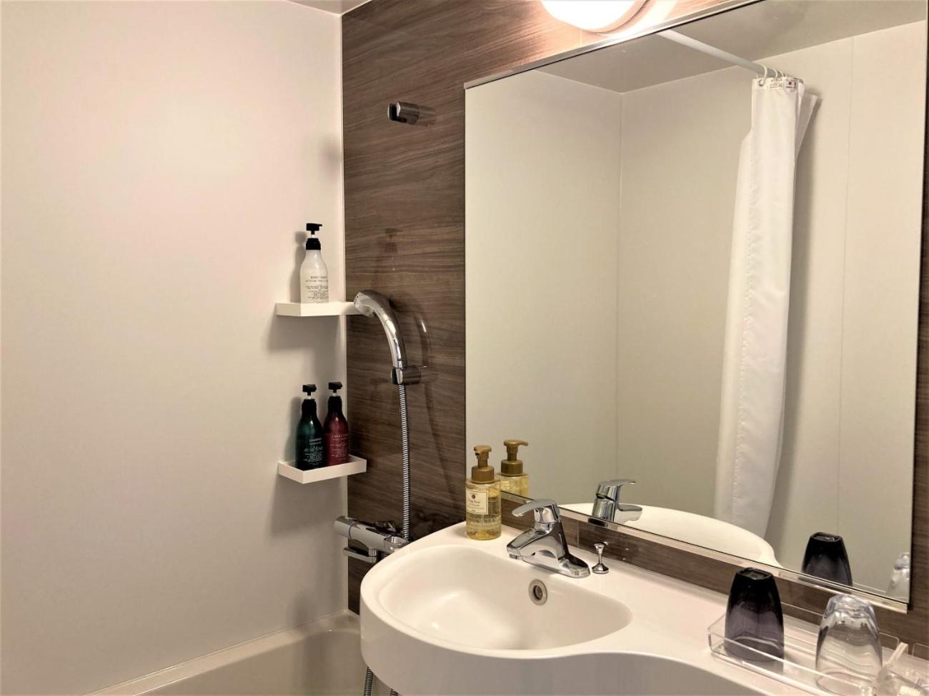 Double Room - Photo 10