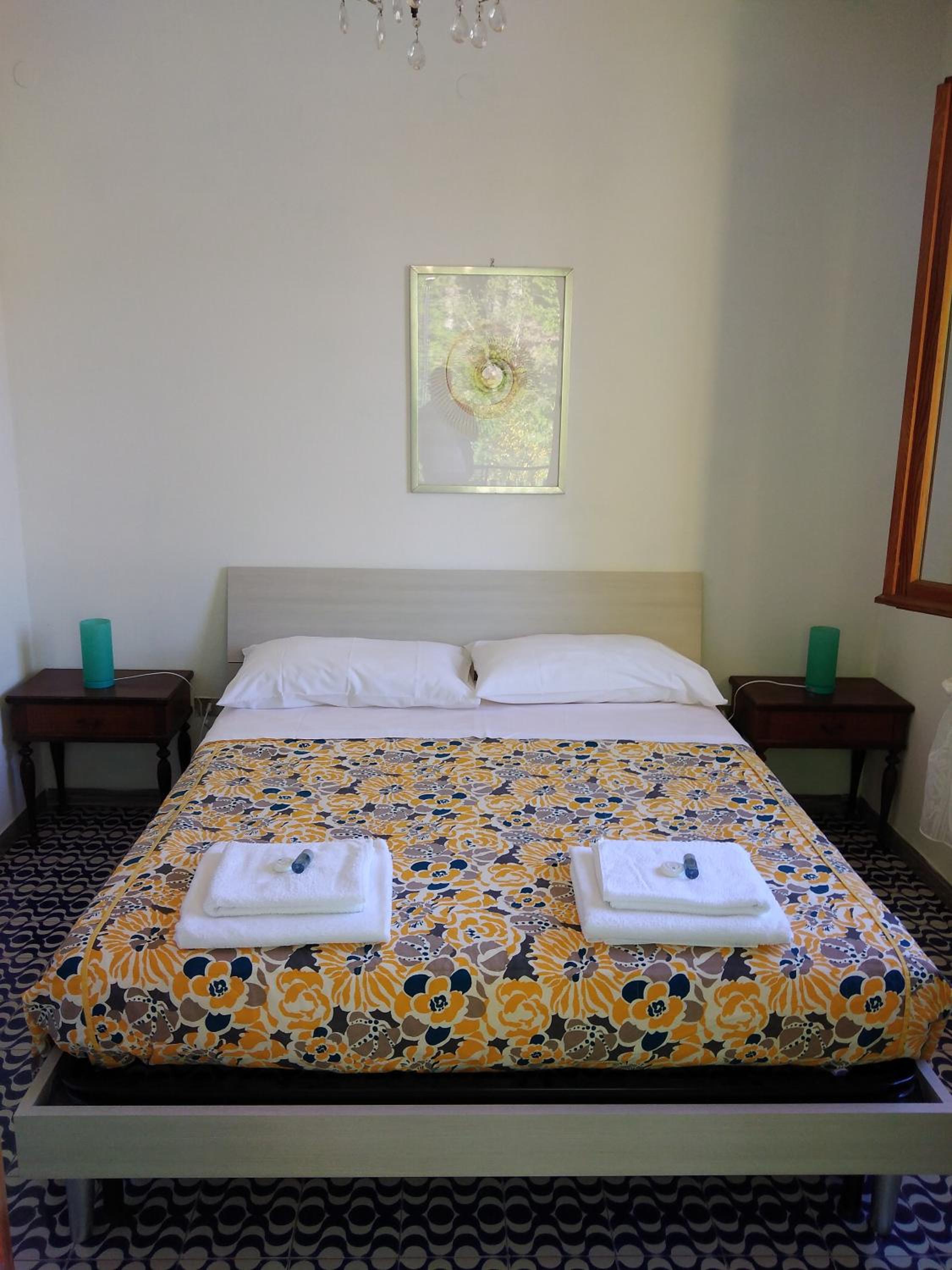 Two-Bedroom Apartment - Photo 1