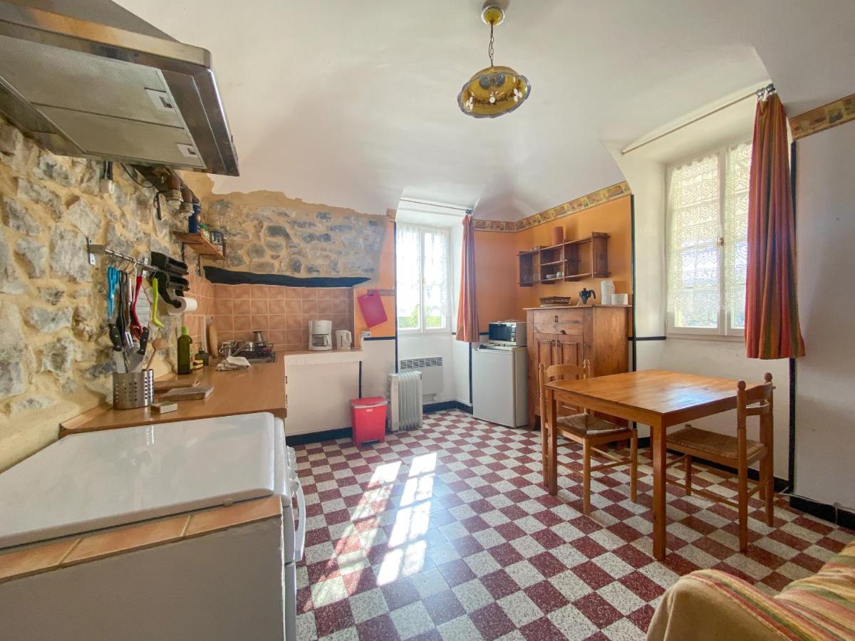 One-Bedroom Cottage - Photo 4