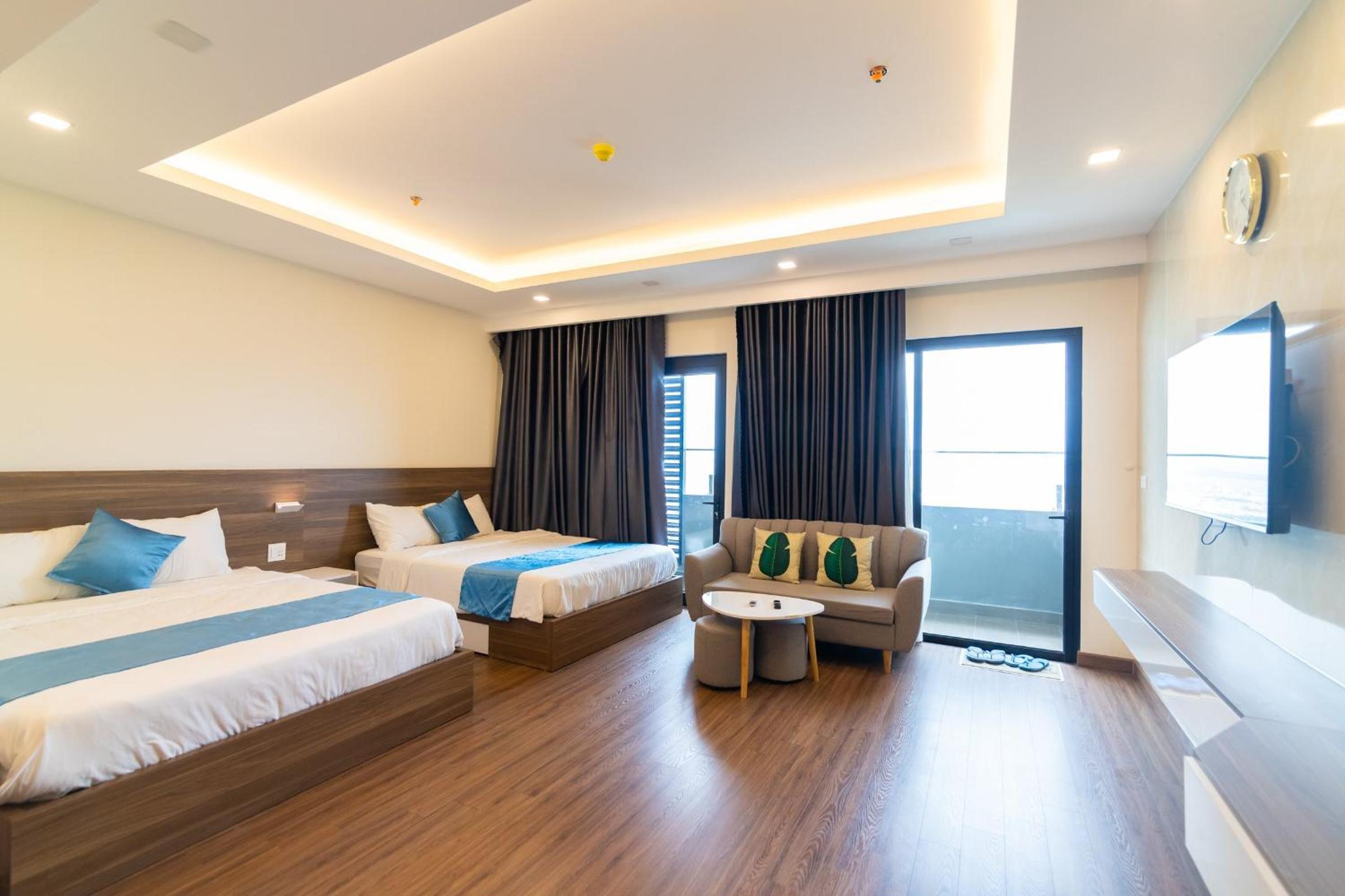 One-Bedroom Apartment - Photo 15