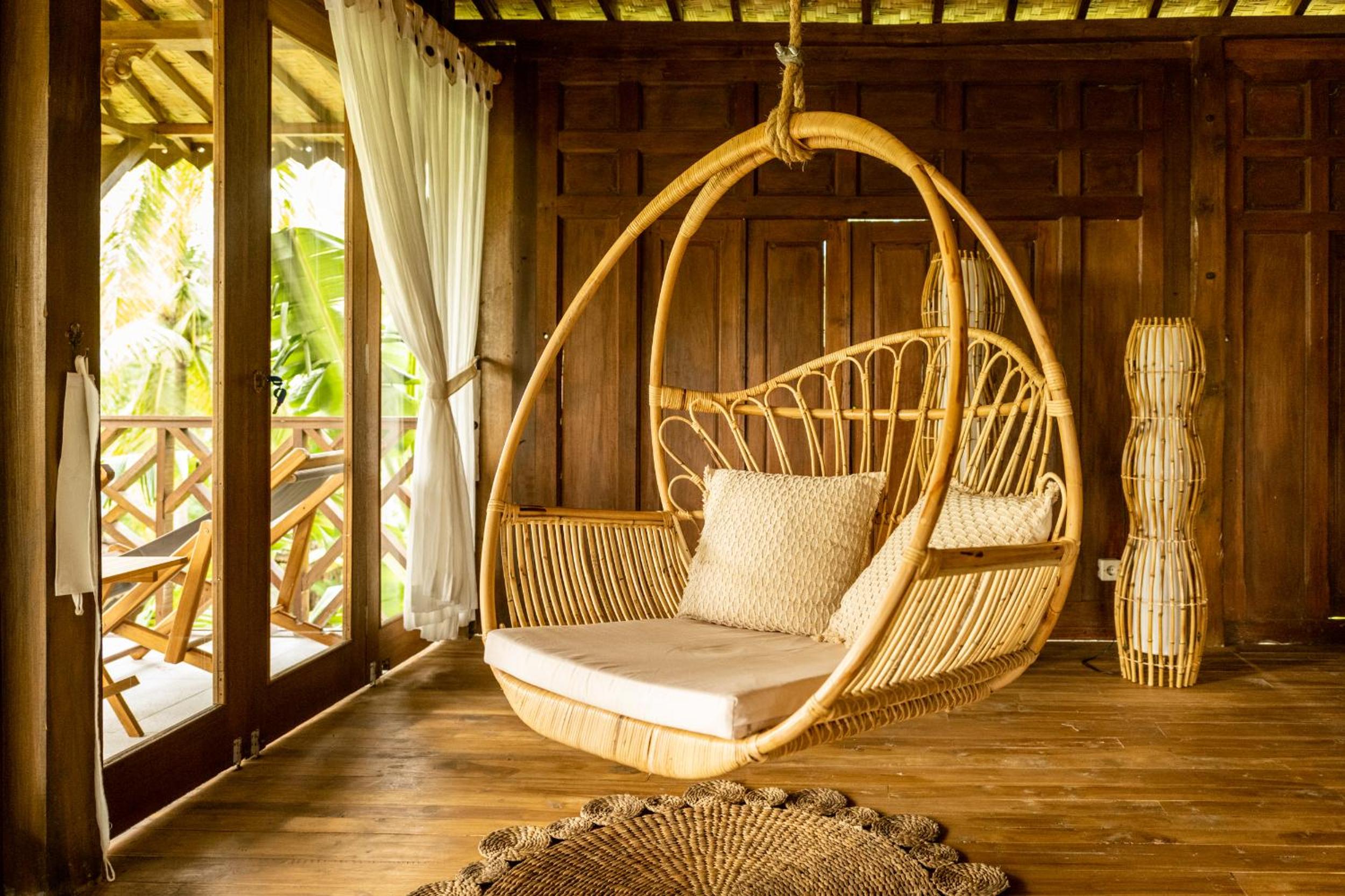 Deluxe Suite with Sea View - Photo 8