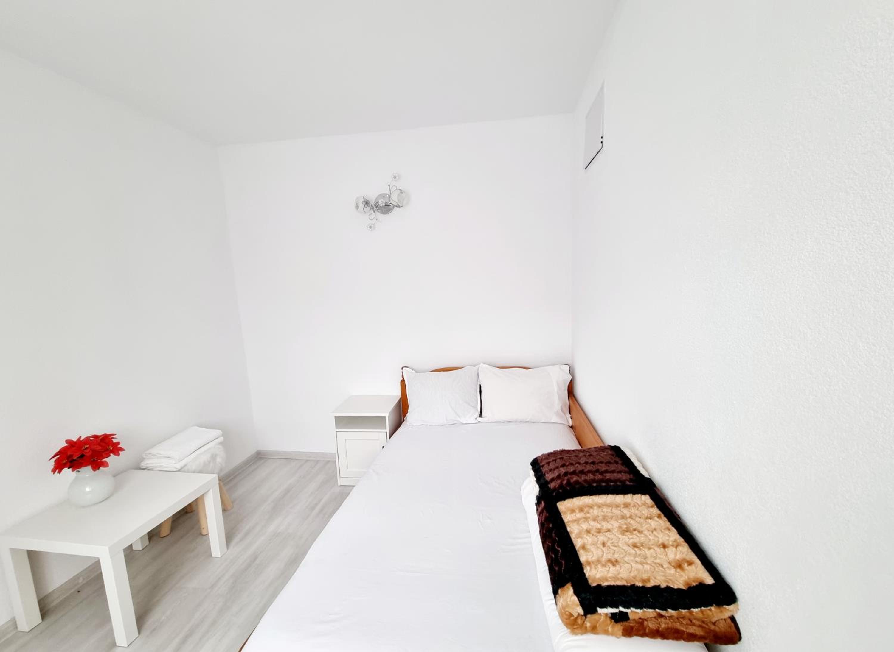 Classic Quadruple Room - Photo 1