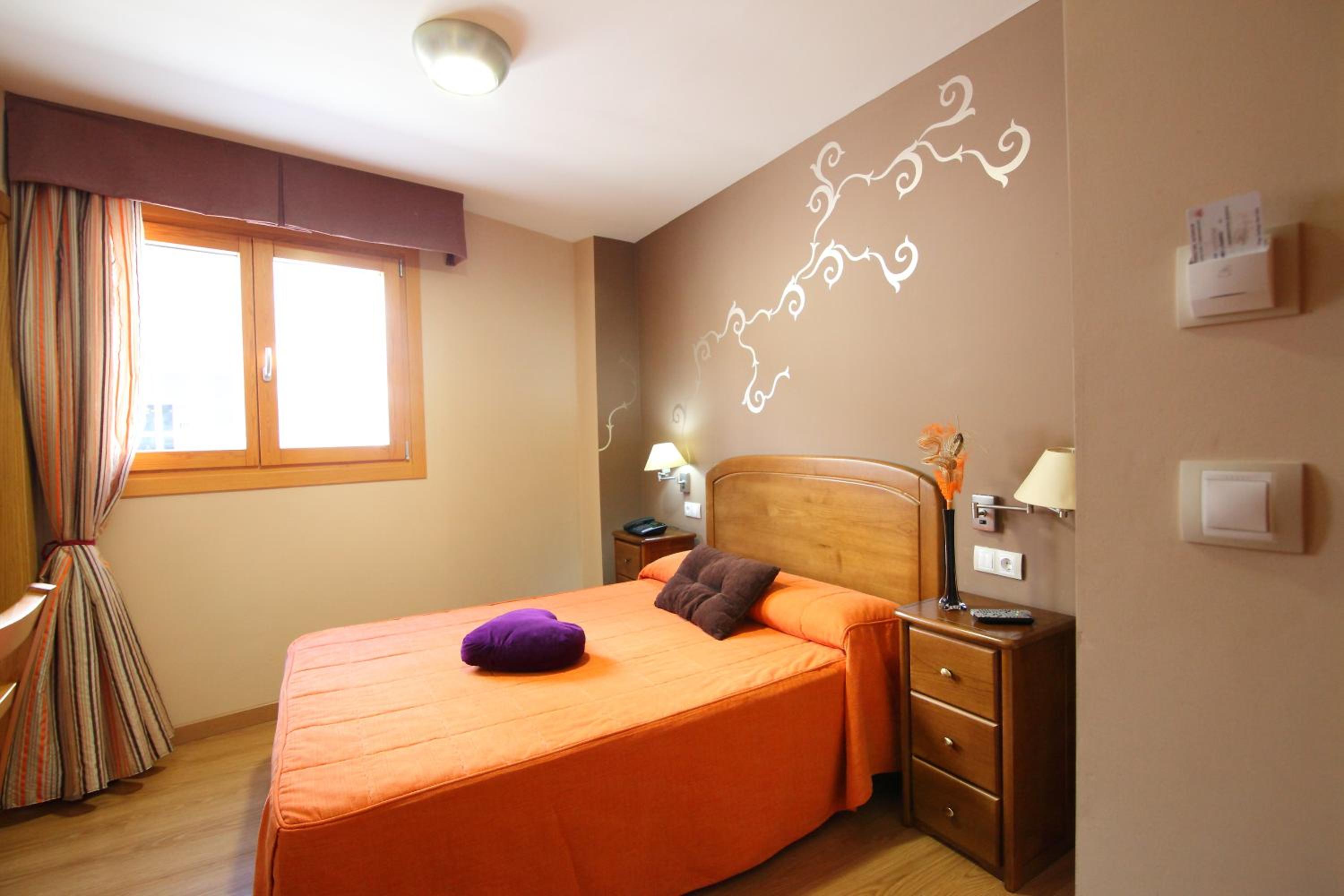 Double or Twin Room photo 2