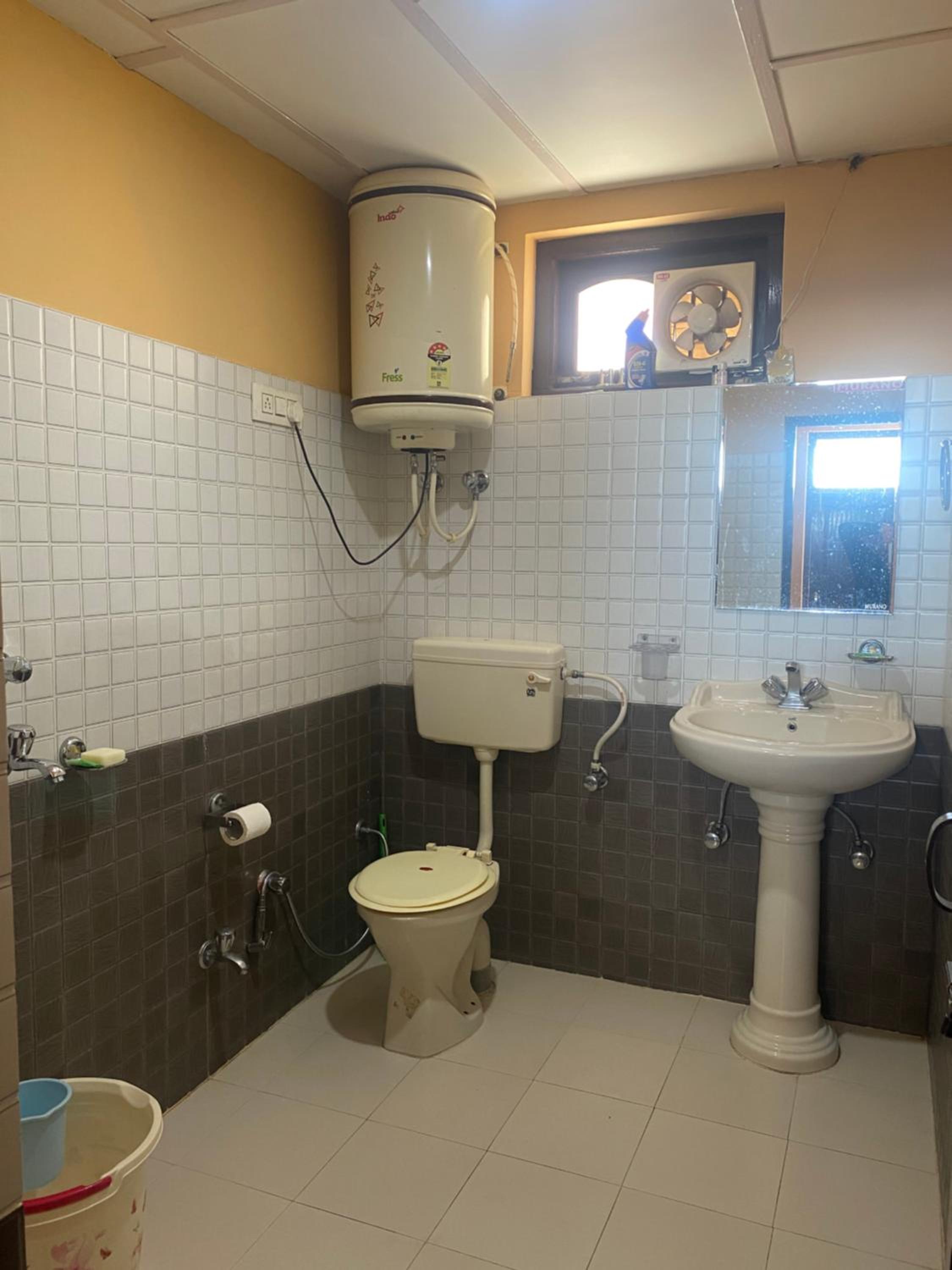 Double or Twin Room photo 2