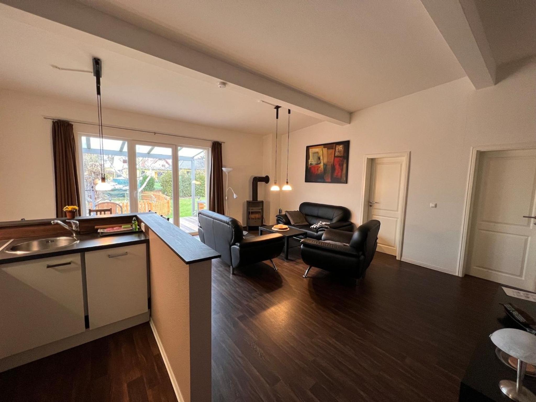 Apartment photo 1