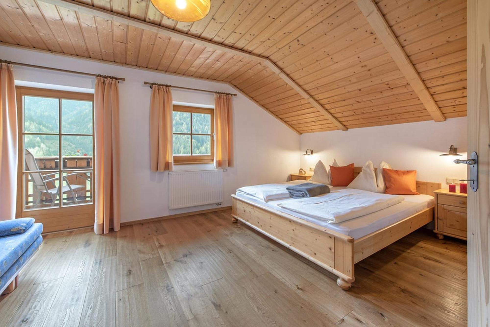 Two-Bedroom Deluxe Apartment with Garden View photo 1