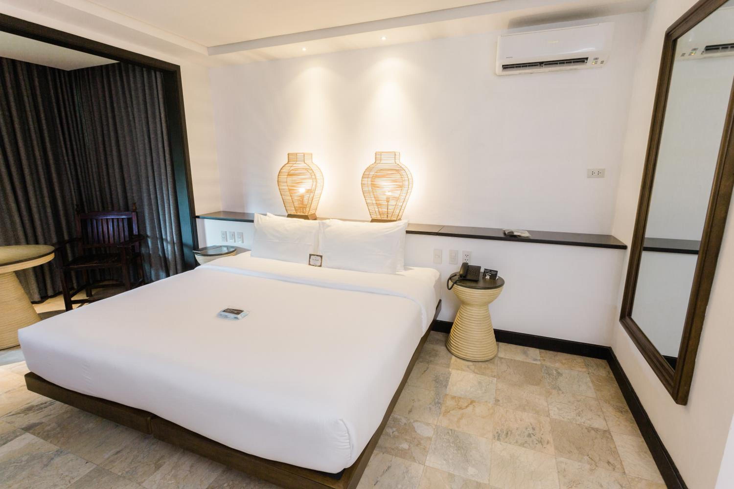 Villa Suite - Photo 6