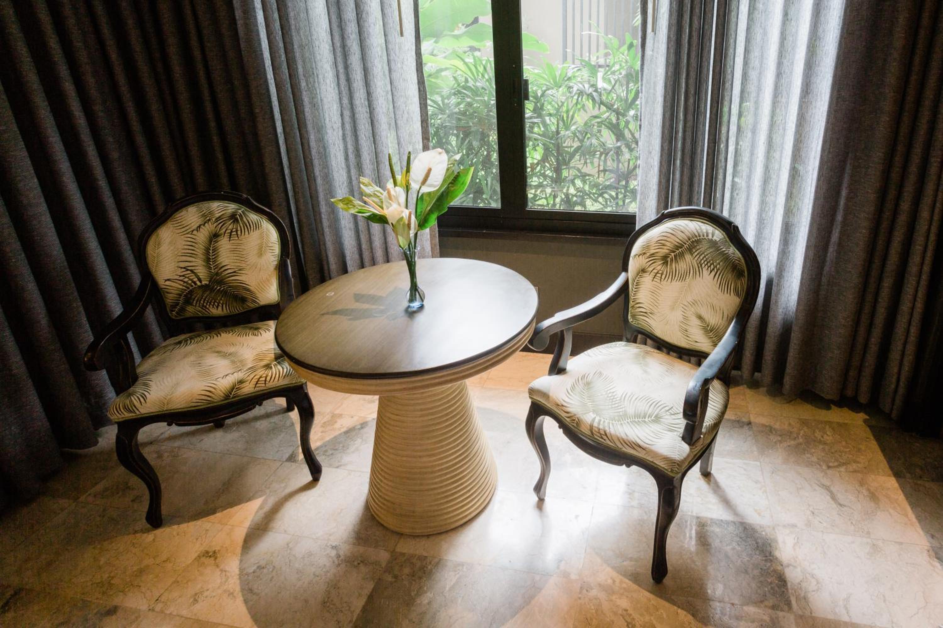 Villa Suite - Photo 3
