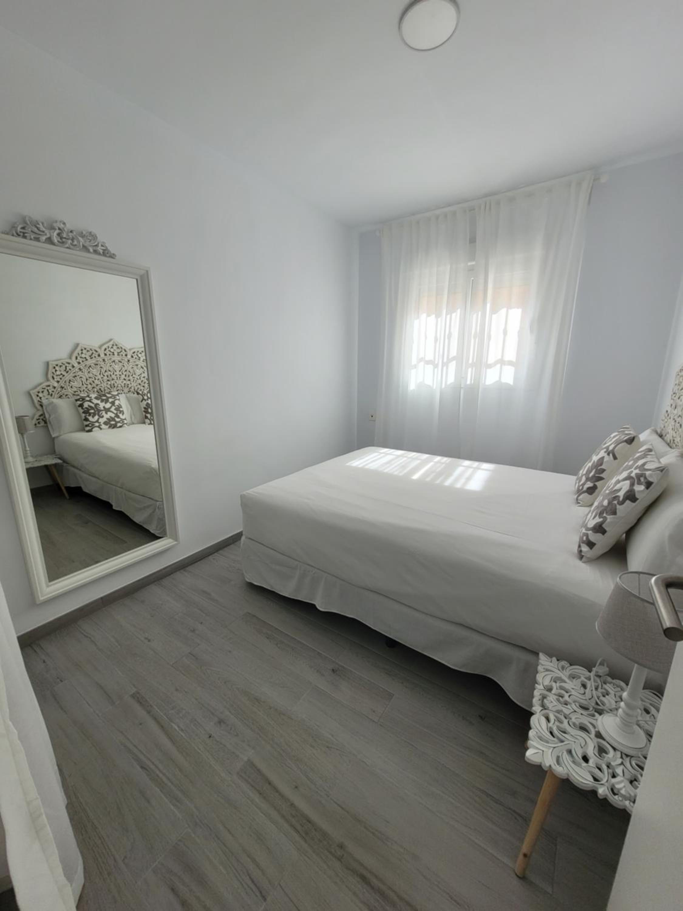 Apartment - Ground Floor photo 2