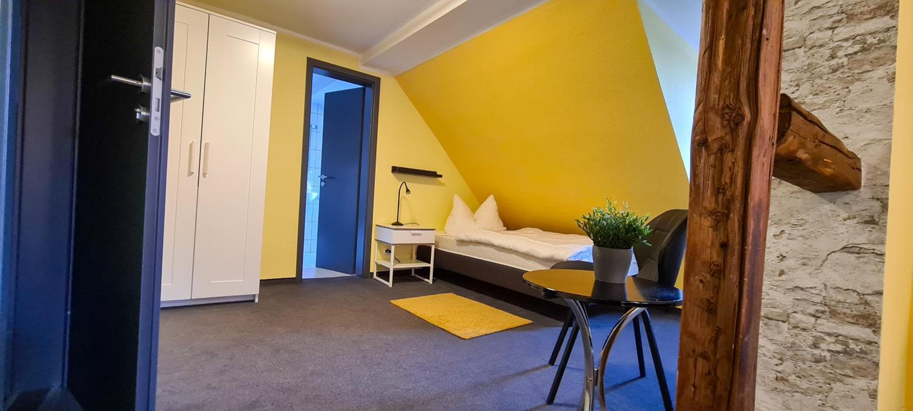 Family Double Room 3 People photo 2