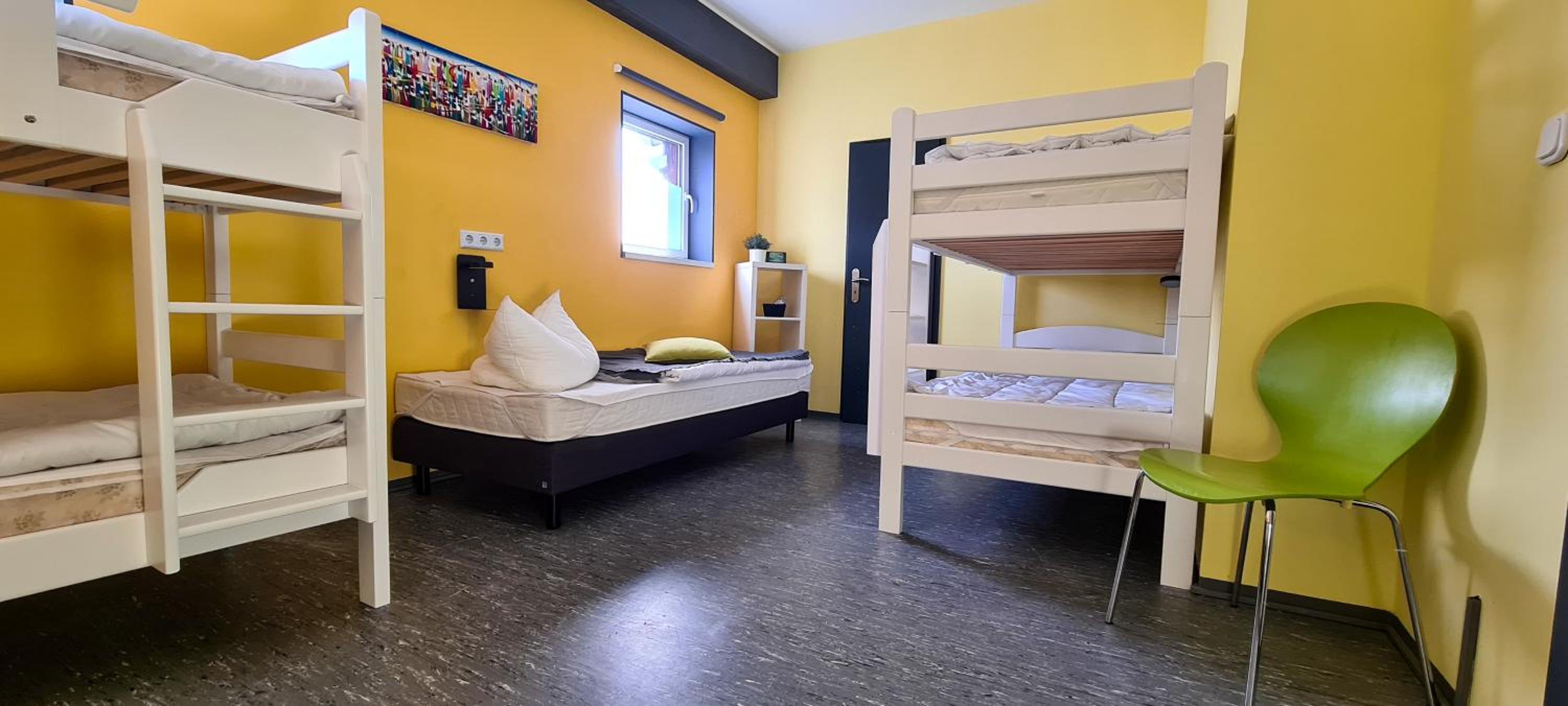 Quintuple Room with Private Bathroom photo 1