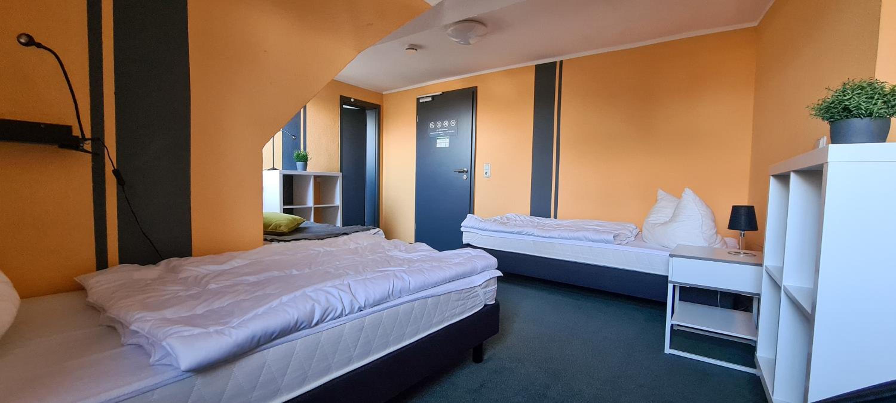 Triple Room with Private Bathroom photo 3