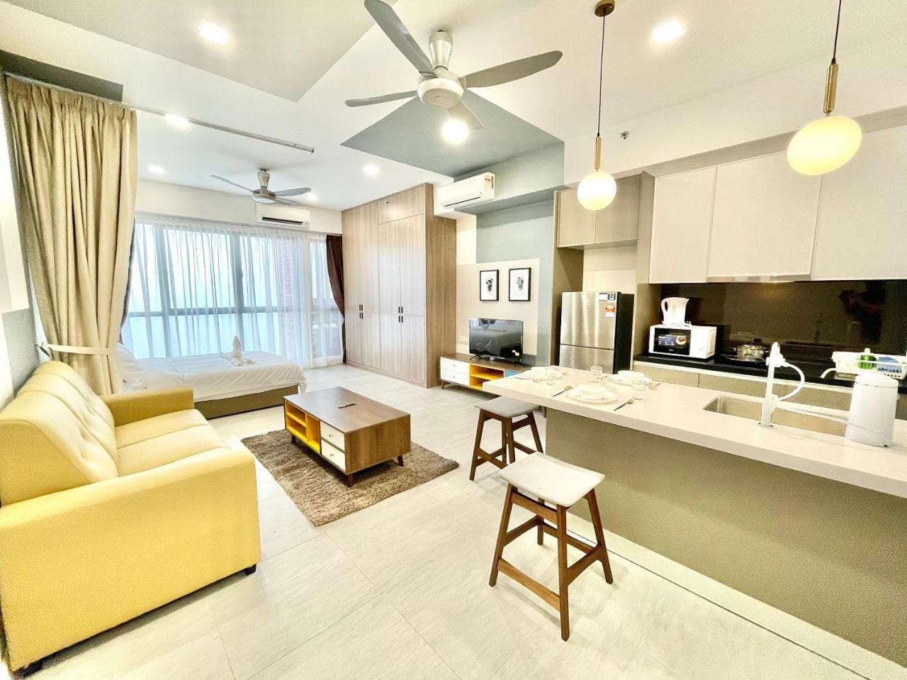 Studio Apartment - Photo 19