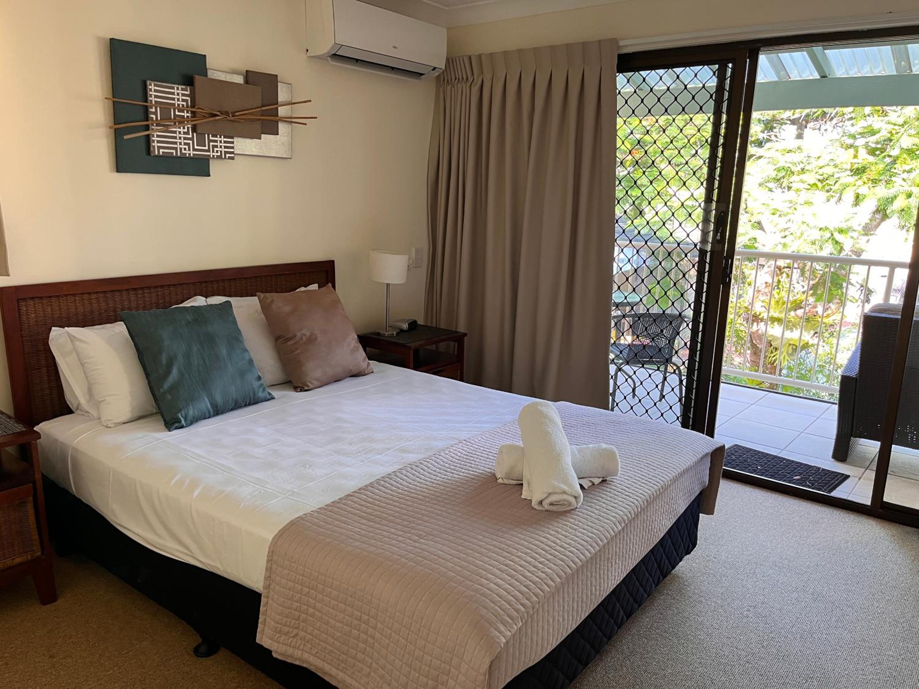 2.5 Bedroom Budget Townhouse photo 1