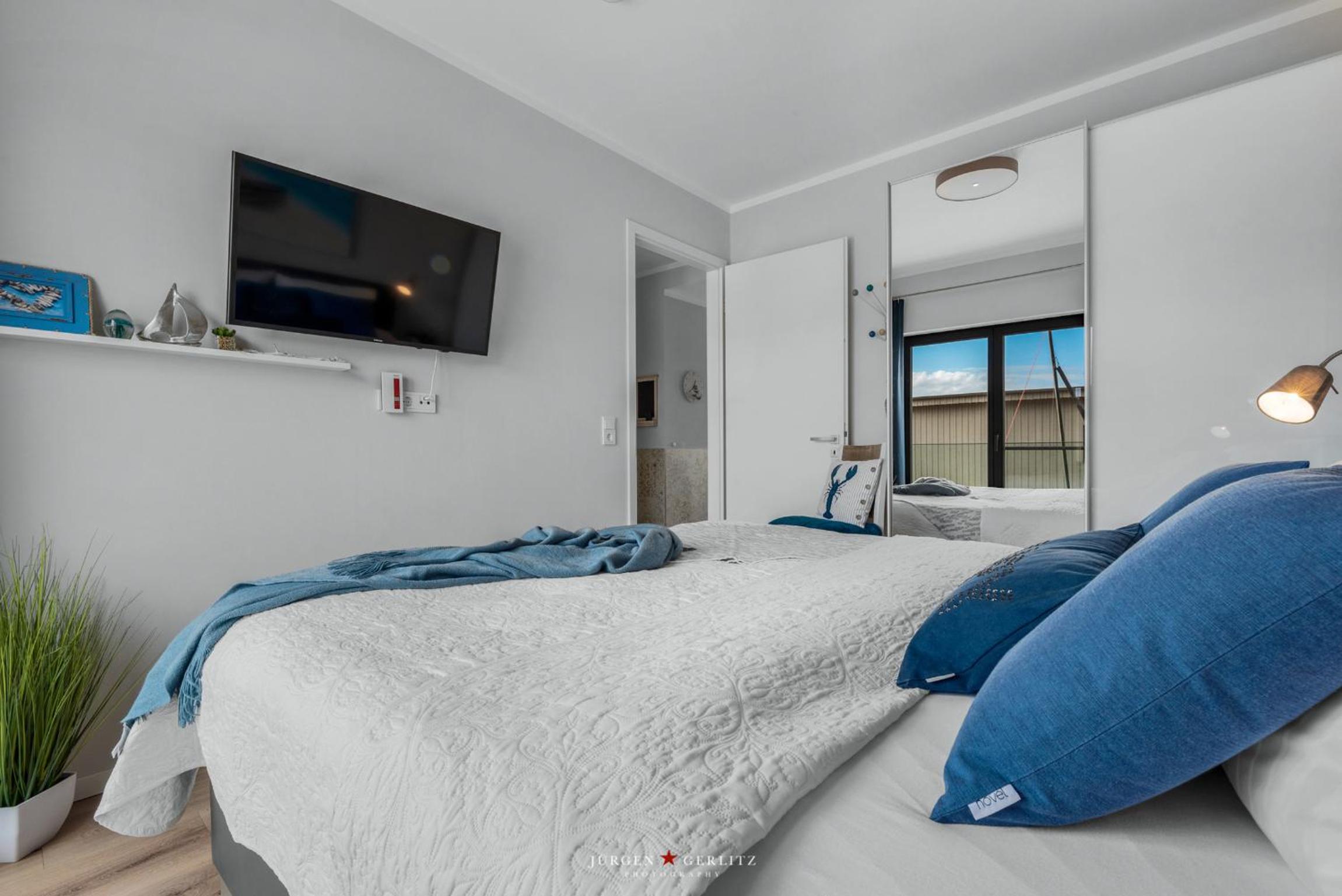 Apartment photo 2