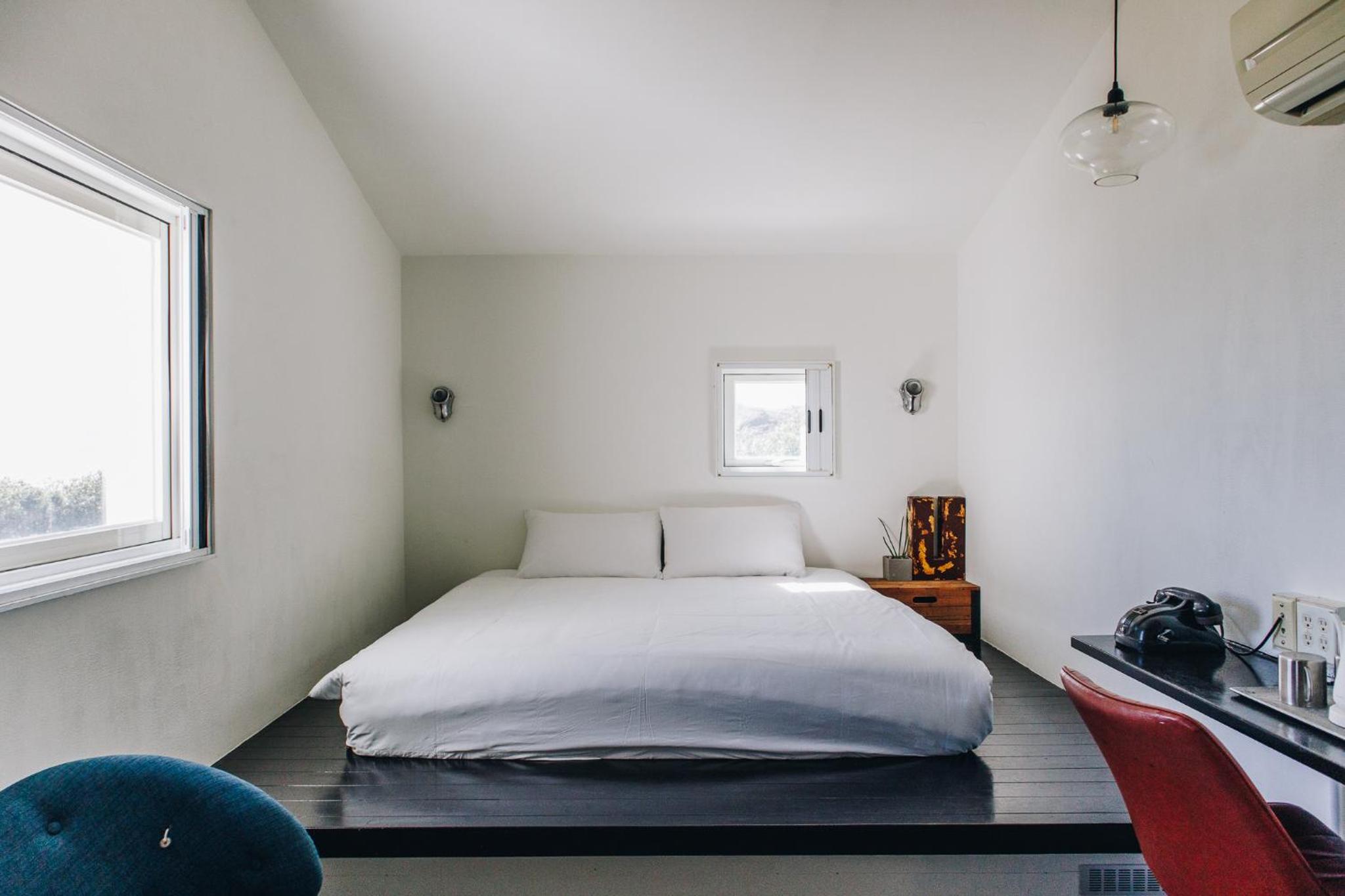 Deluxe Double Room with Bath photo 1