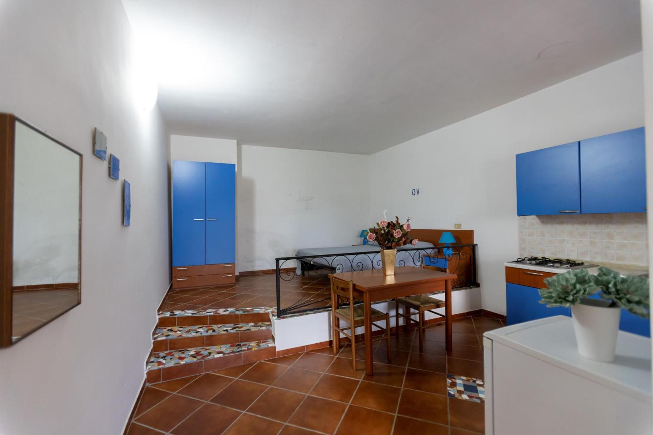 Studio (2 Adults)