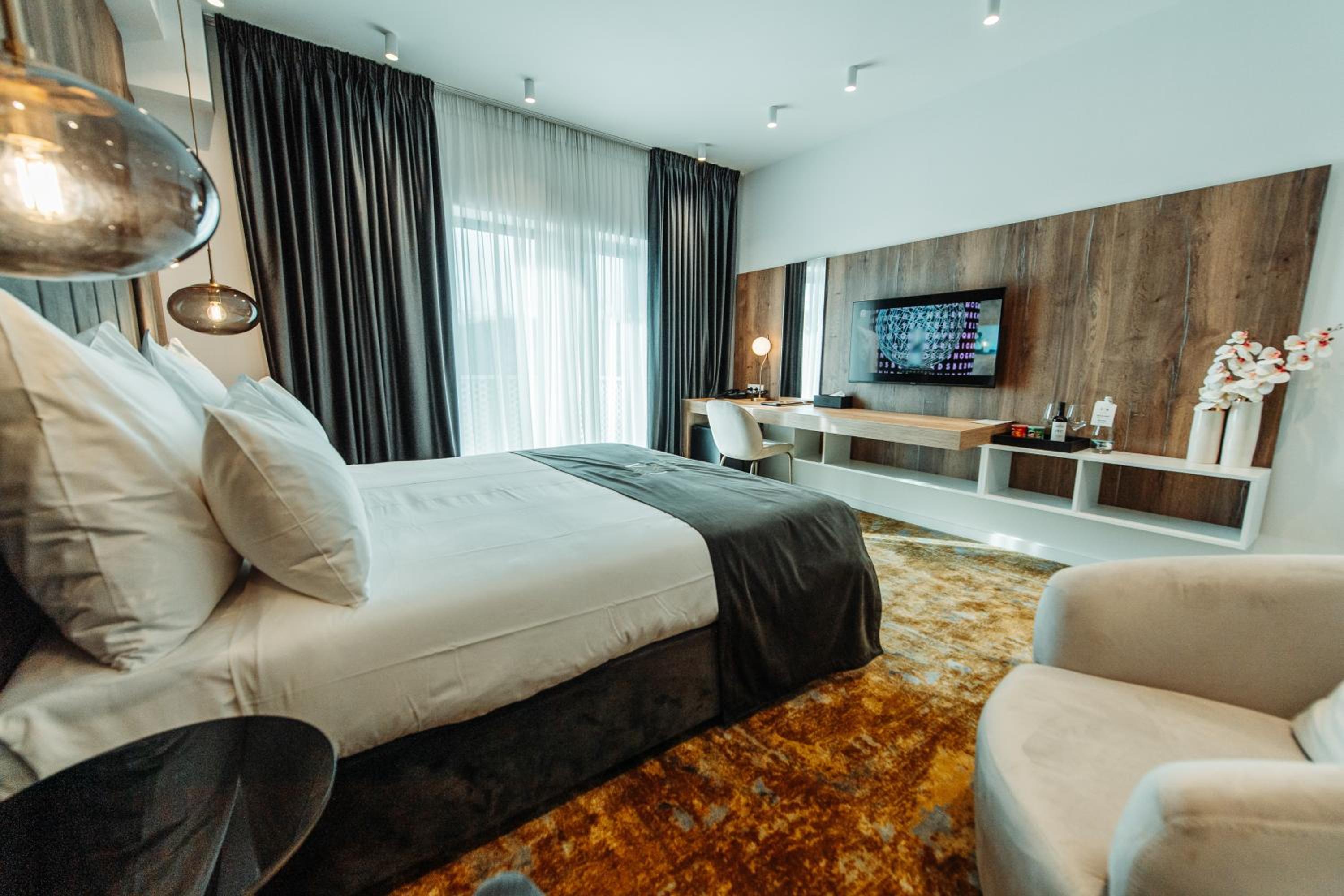 Double Room with Terrace - Photo 1