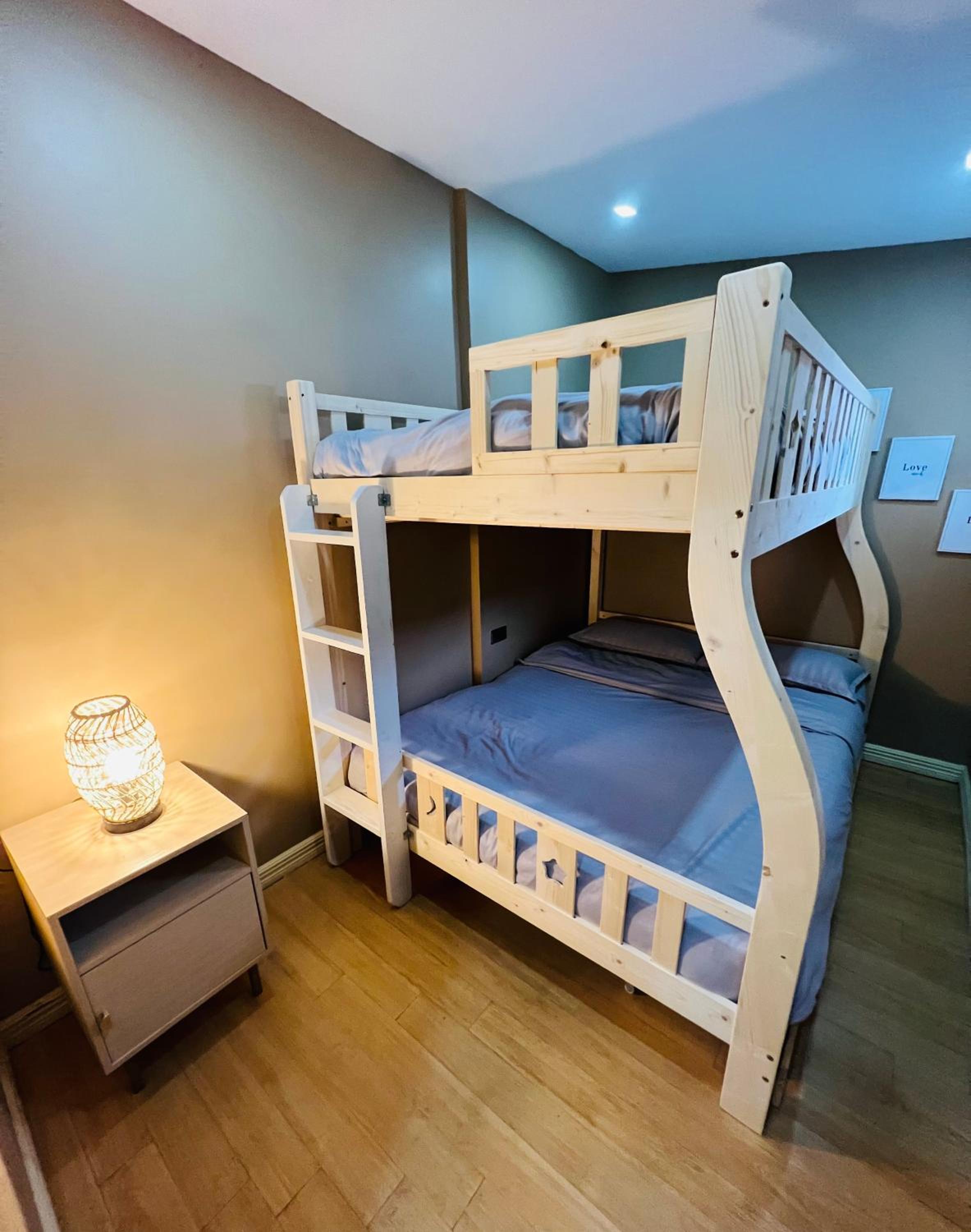 Three-Bedroom Villa - Photo 3