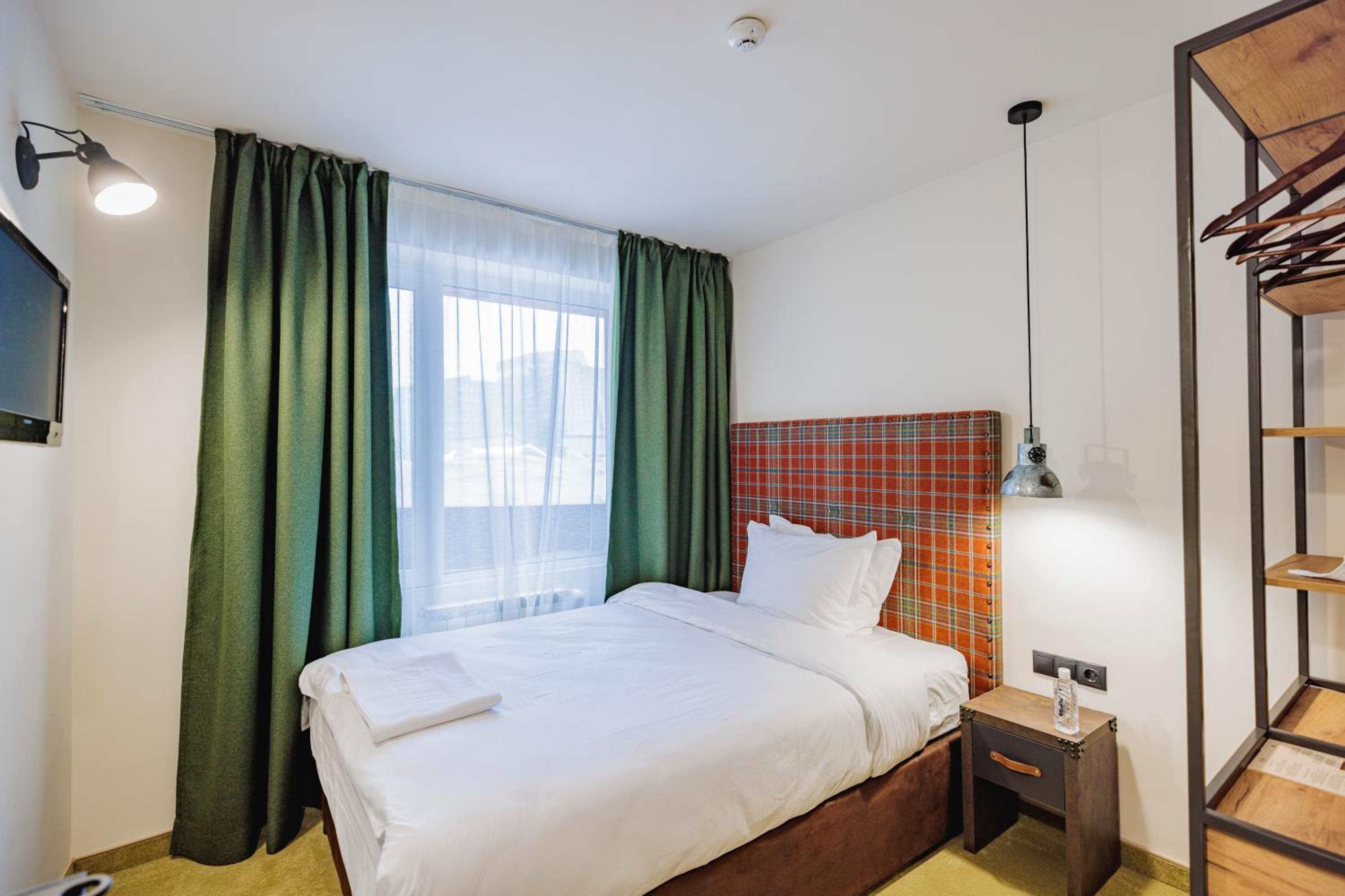 Economy Double Room photo 1