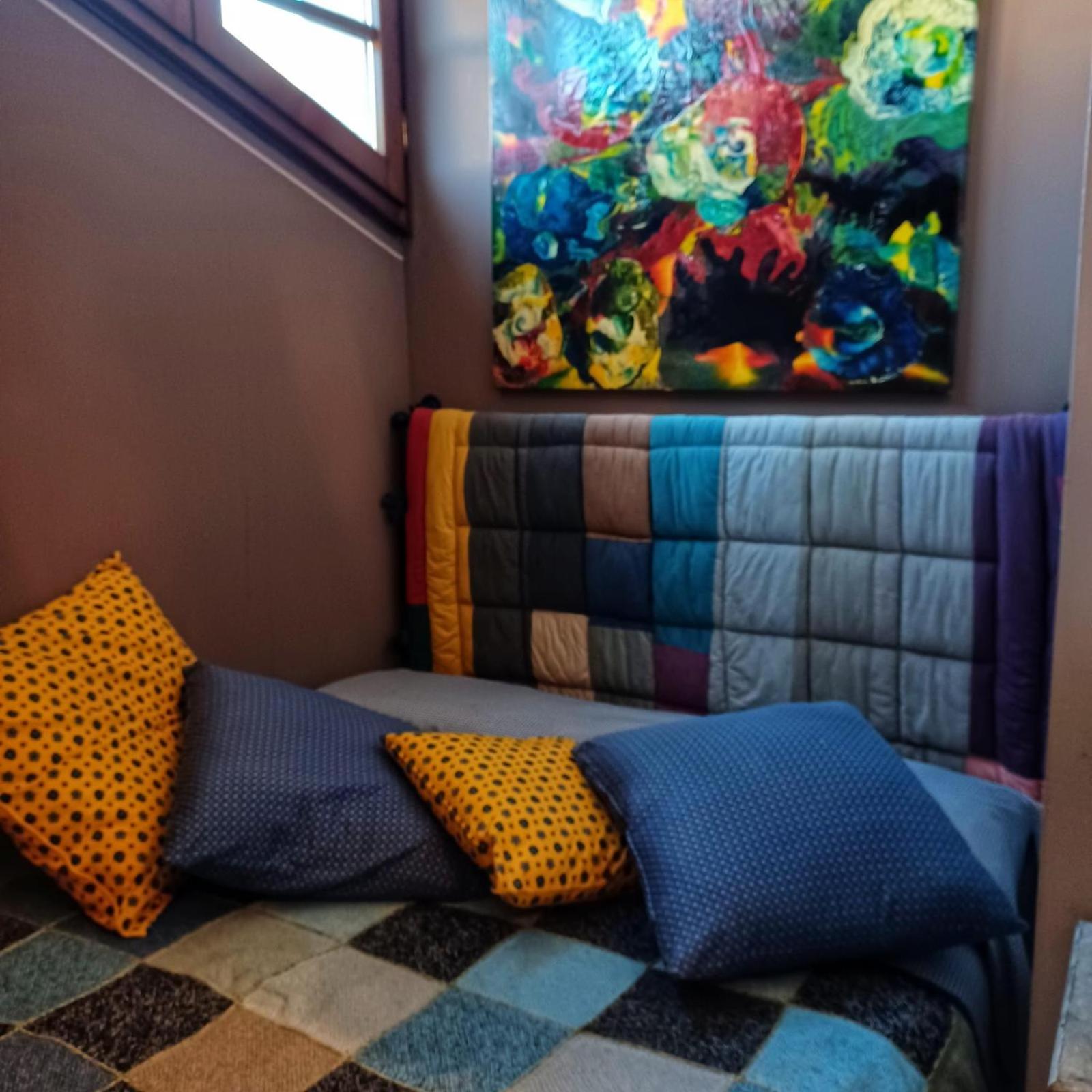 Single Room with Shared Bathroom