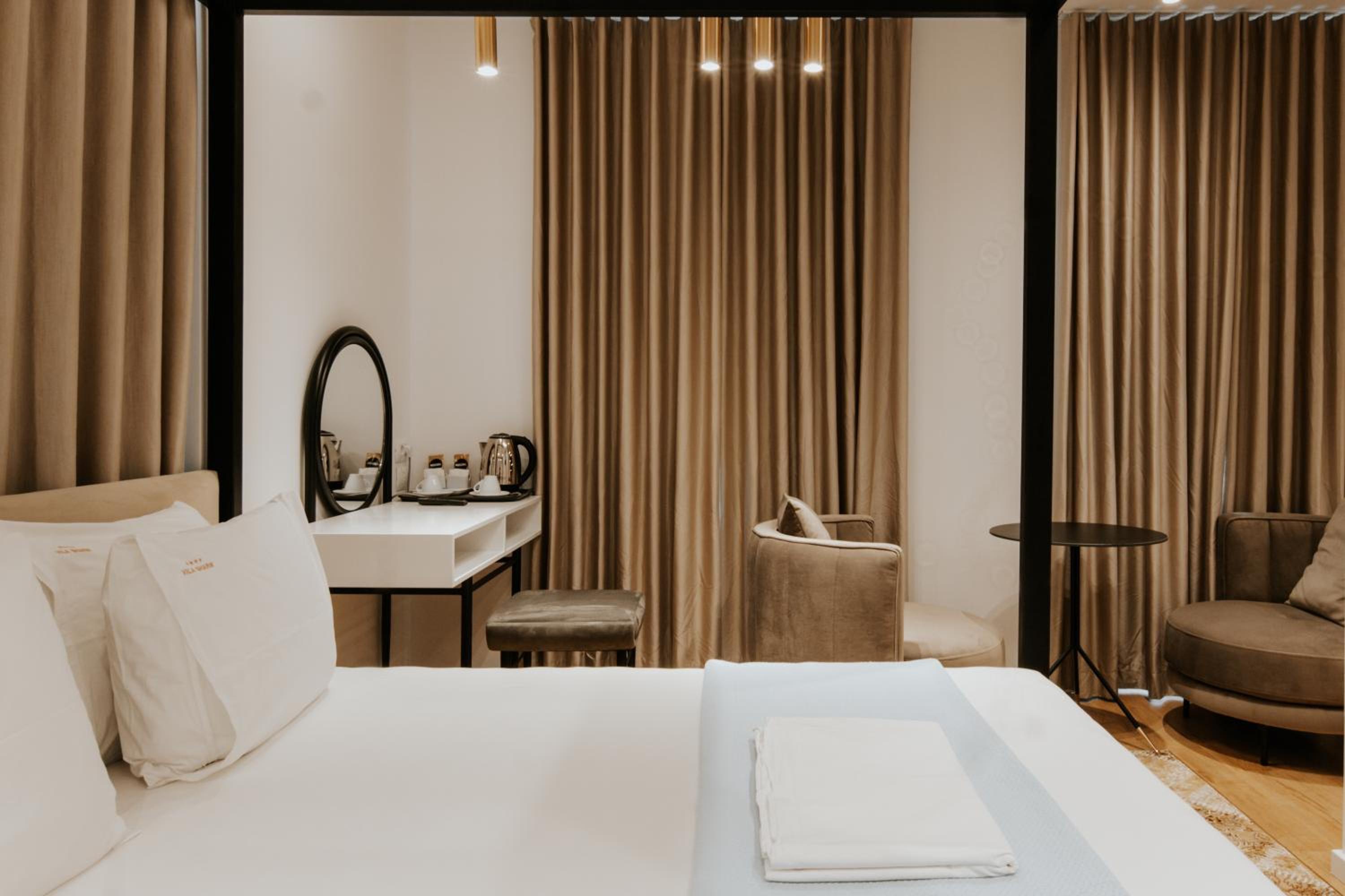 Deluxe Double Room with Castle View photo 1