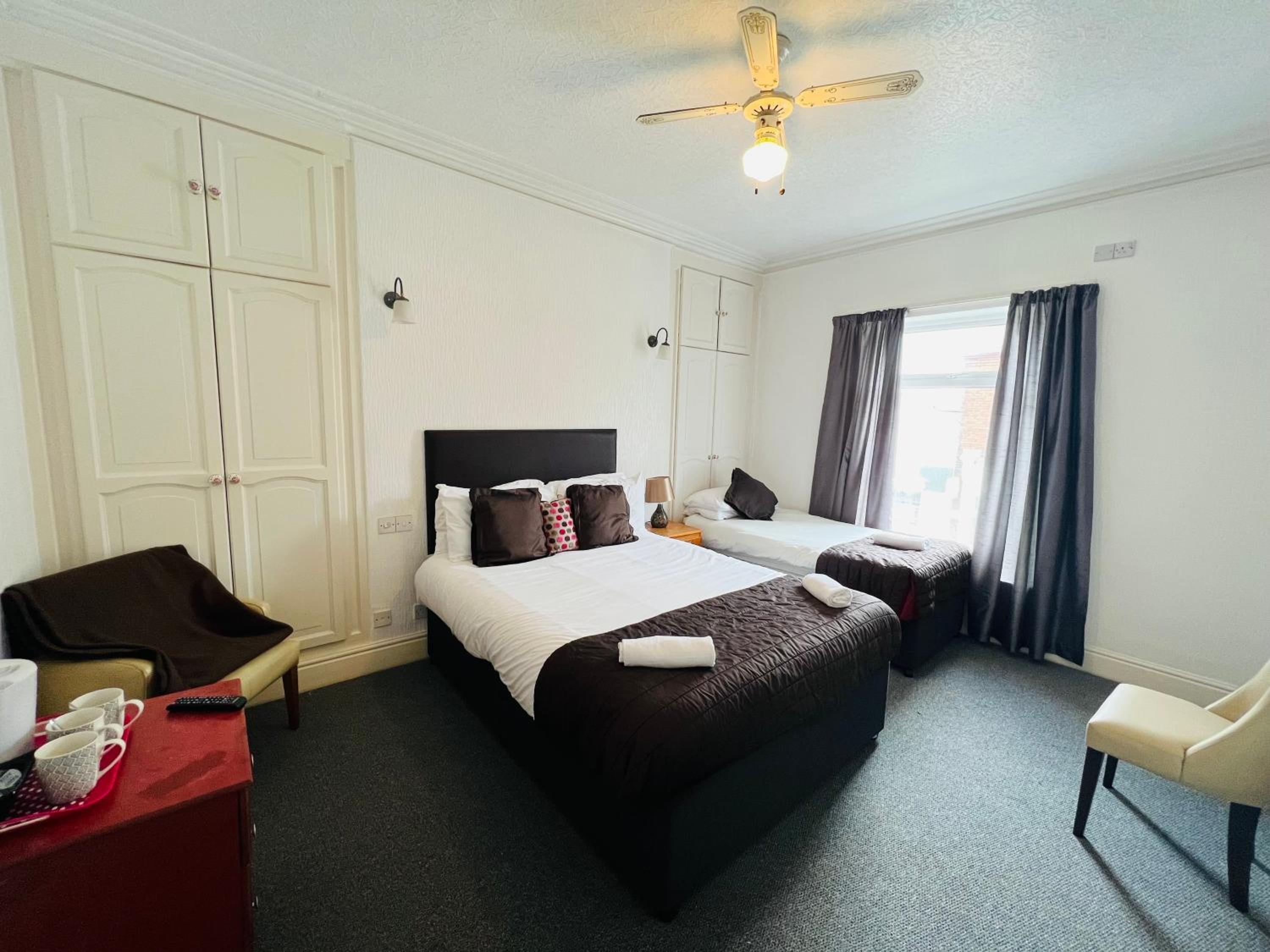 Deluxe Triple Room - Photo 1