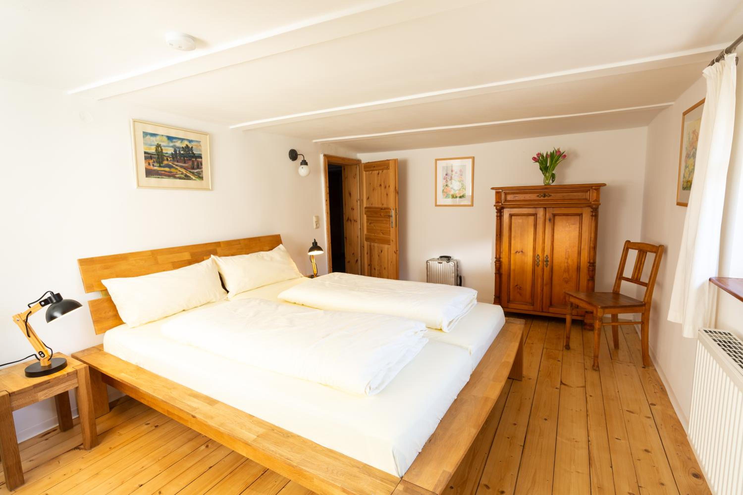 Four-Bedroom House photo 1