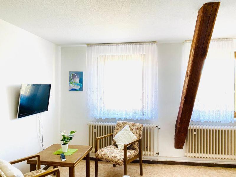 Double Room with Private Bathroom - Photo 4