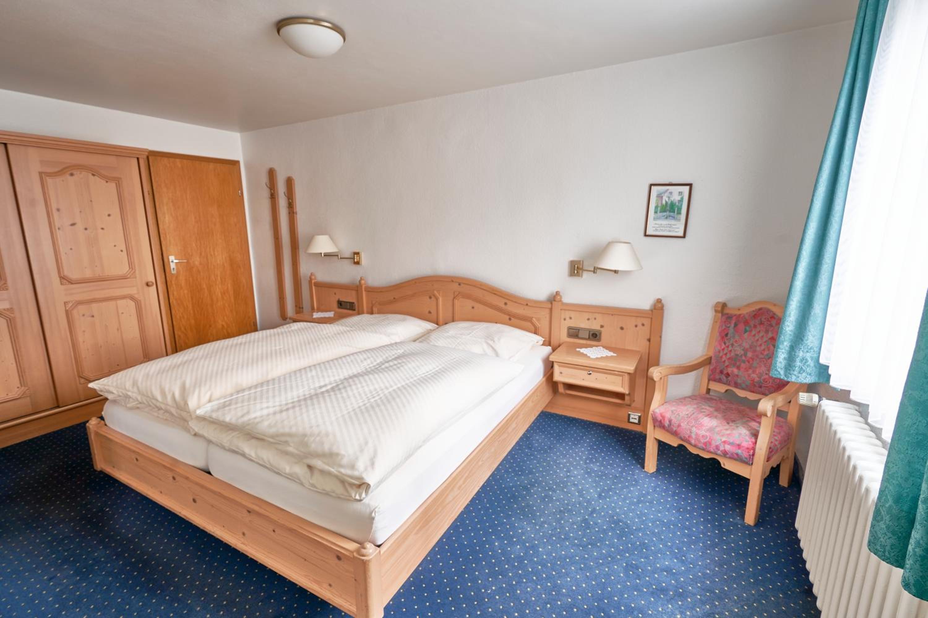 Double Room - Photo 2