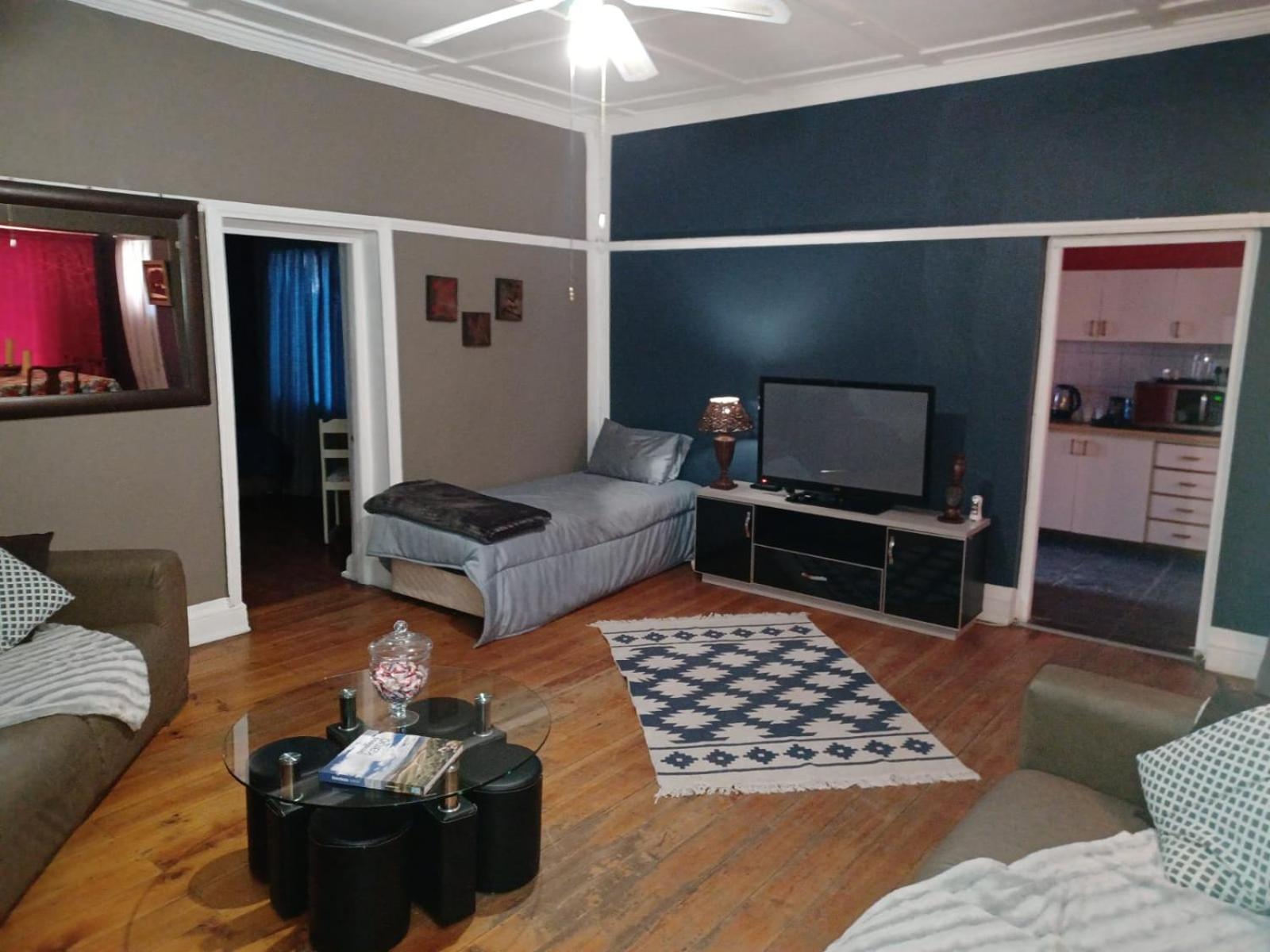 Two-Bedroom Villa - Photo 7