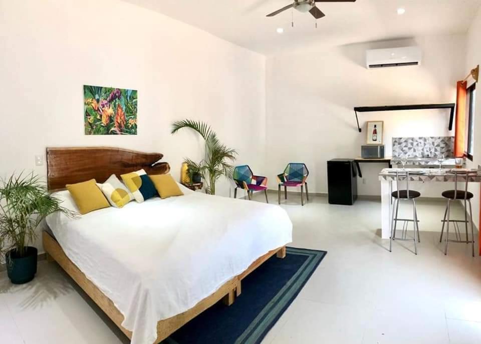 Standard King Room