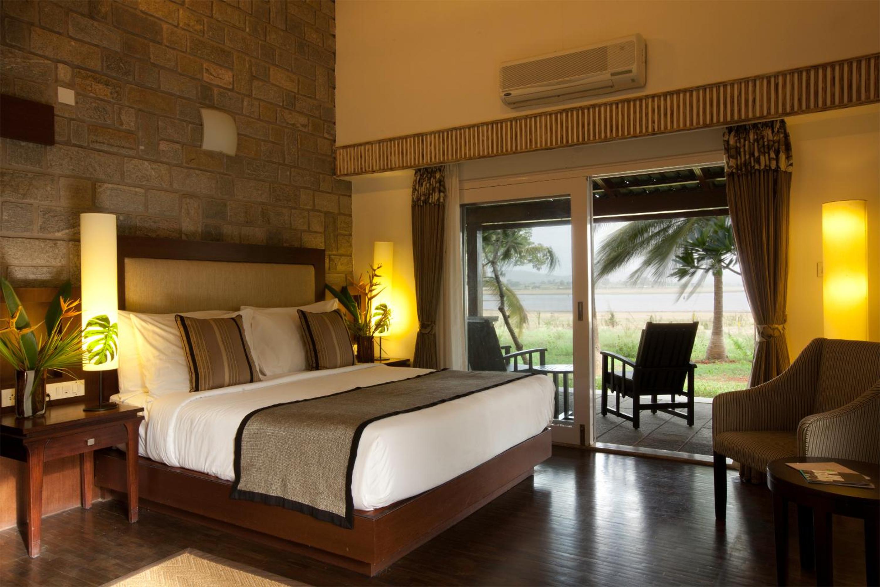 Villa with River View photo 3