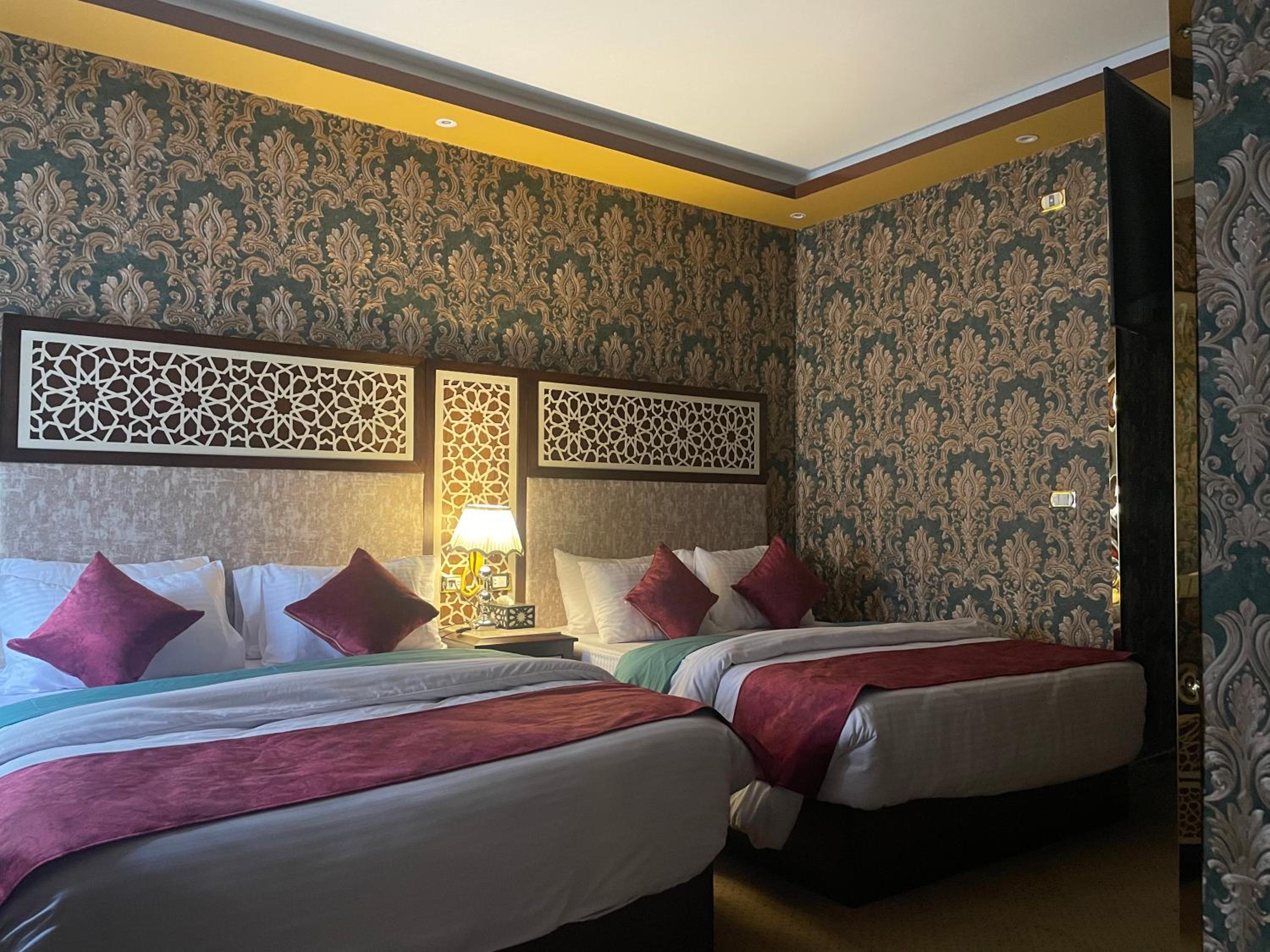 Deluxe Quadruple Room
