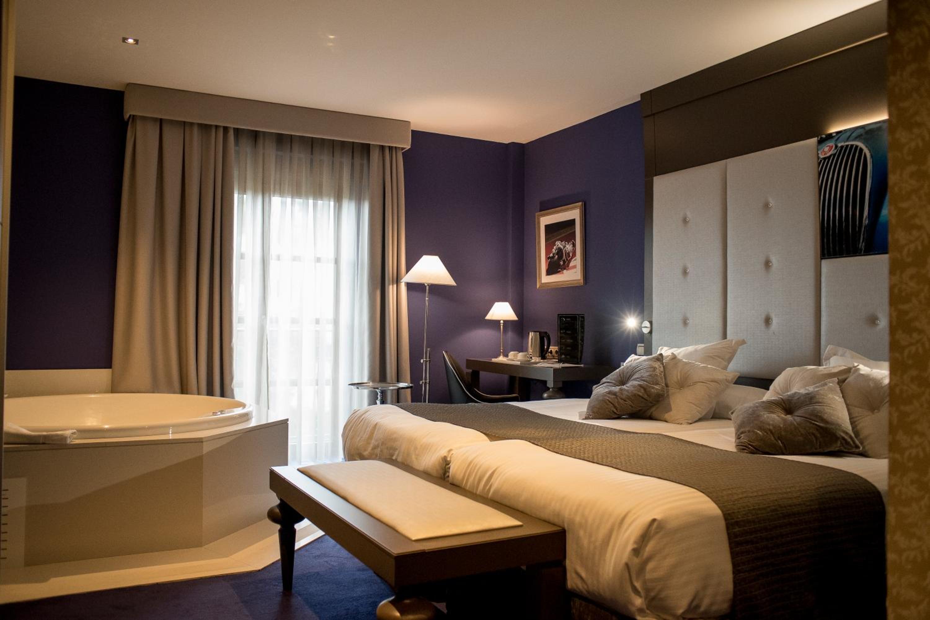 Junior Suite with jacuzzi - Photo 11