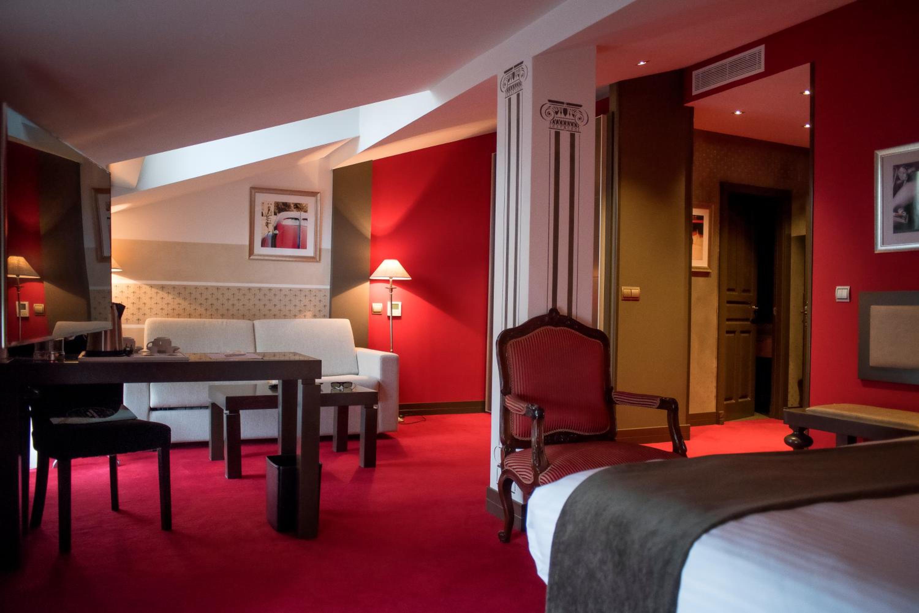 Junior Suite with jacuzzi - Photo 8